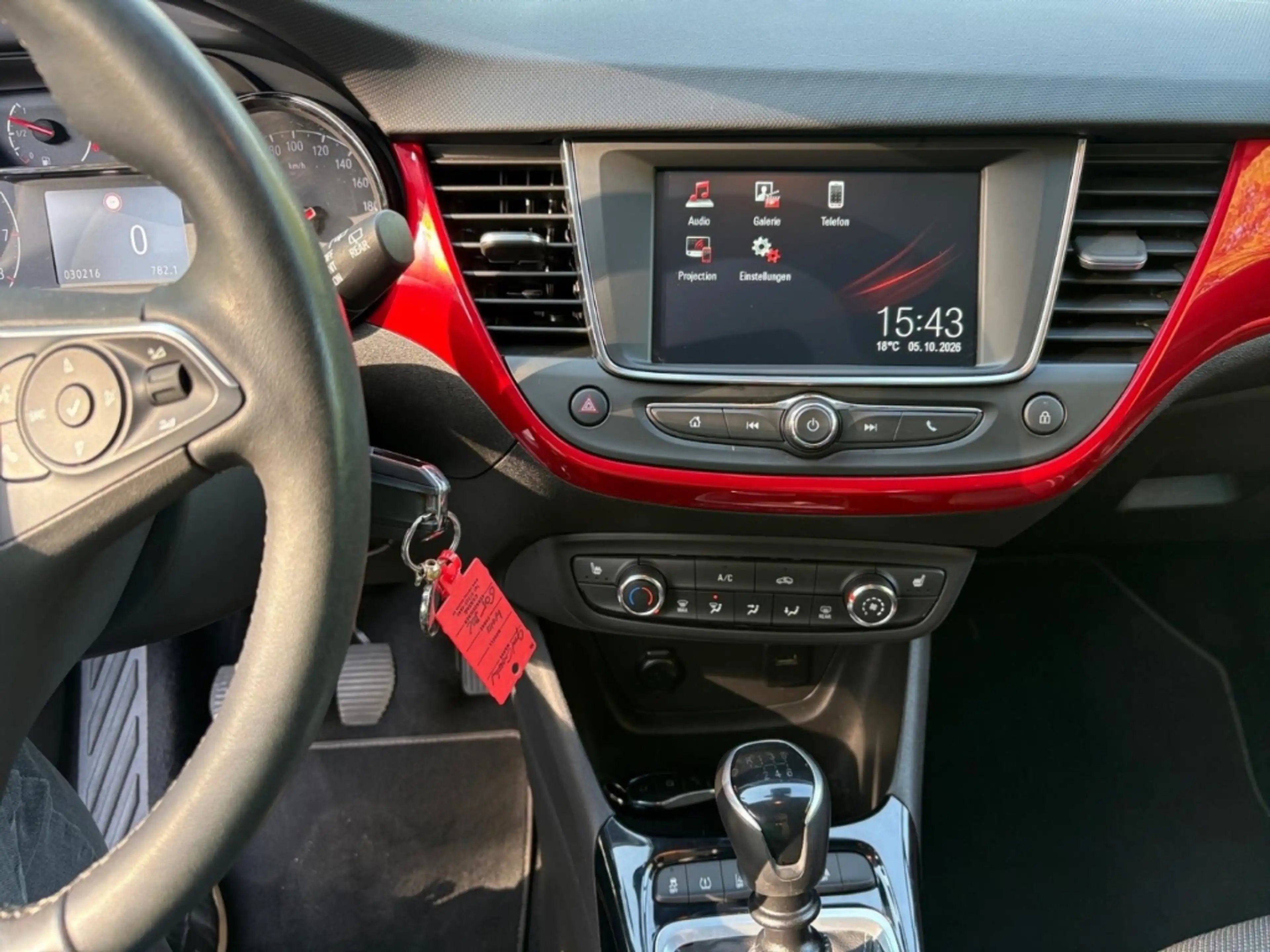 Opel Crossland GS Line 1.2/LED/TEILLEDER/RFK/BT/ALLWETTER/SHZ — photo 10