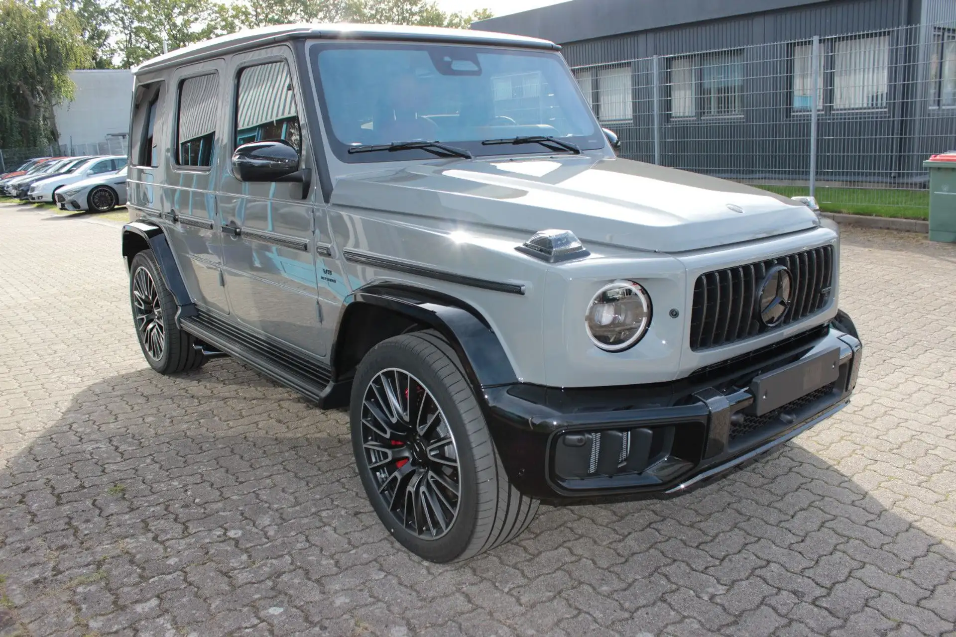벤츠 G-Class G 63 AMG 2026 회색 사진 7