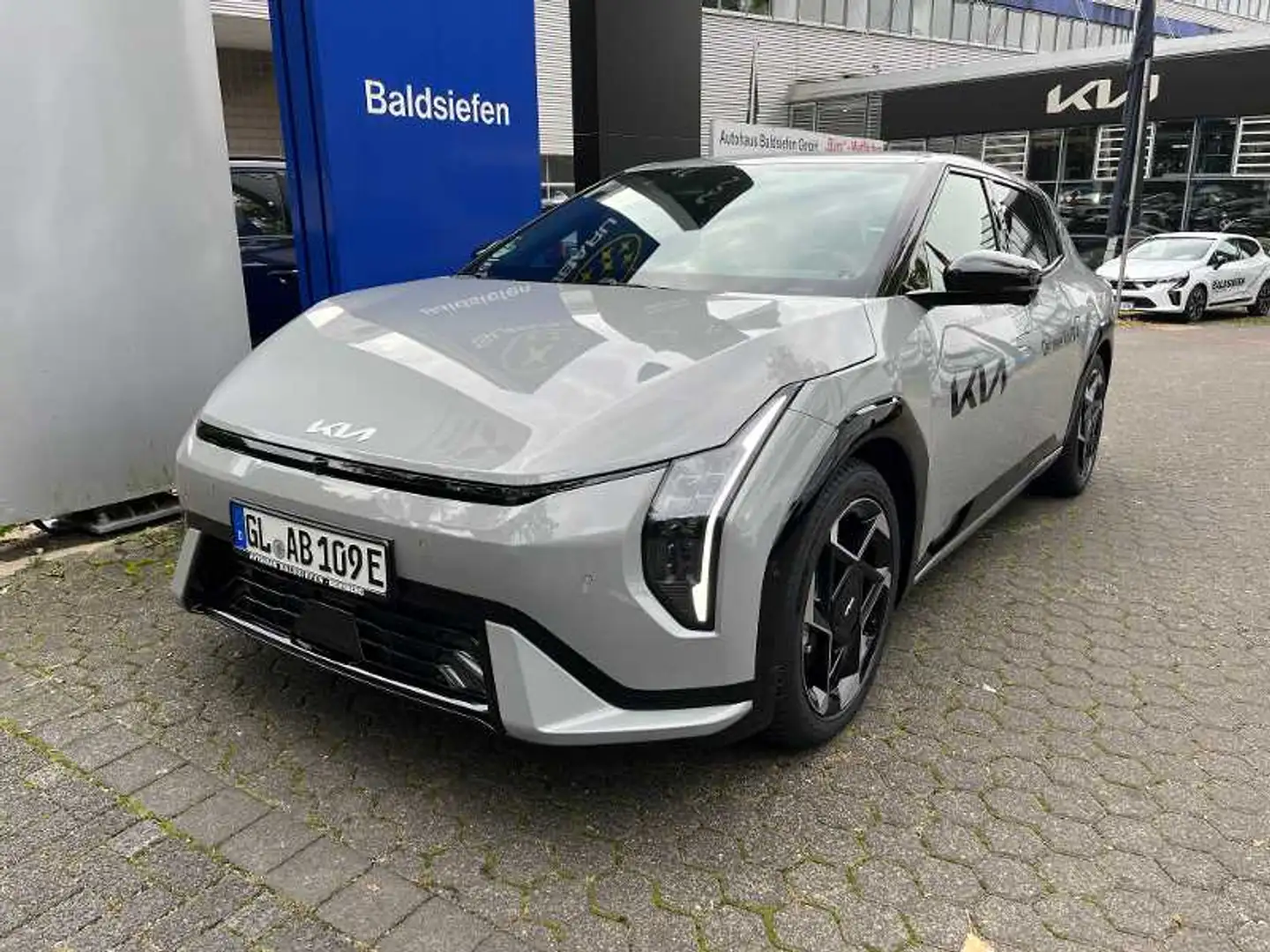 Kia EV4 GT-Line, Drive, Comfort, Connect, Allwetter Серый - 1
