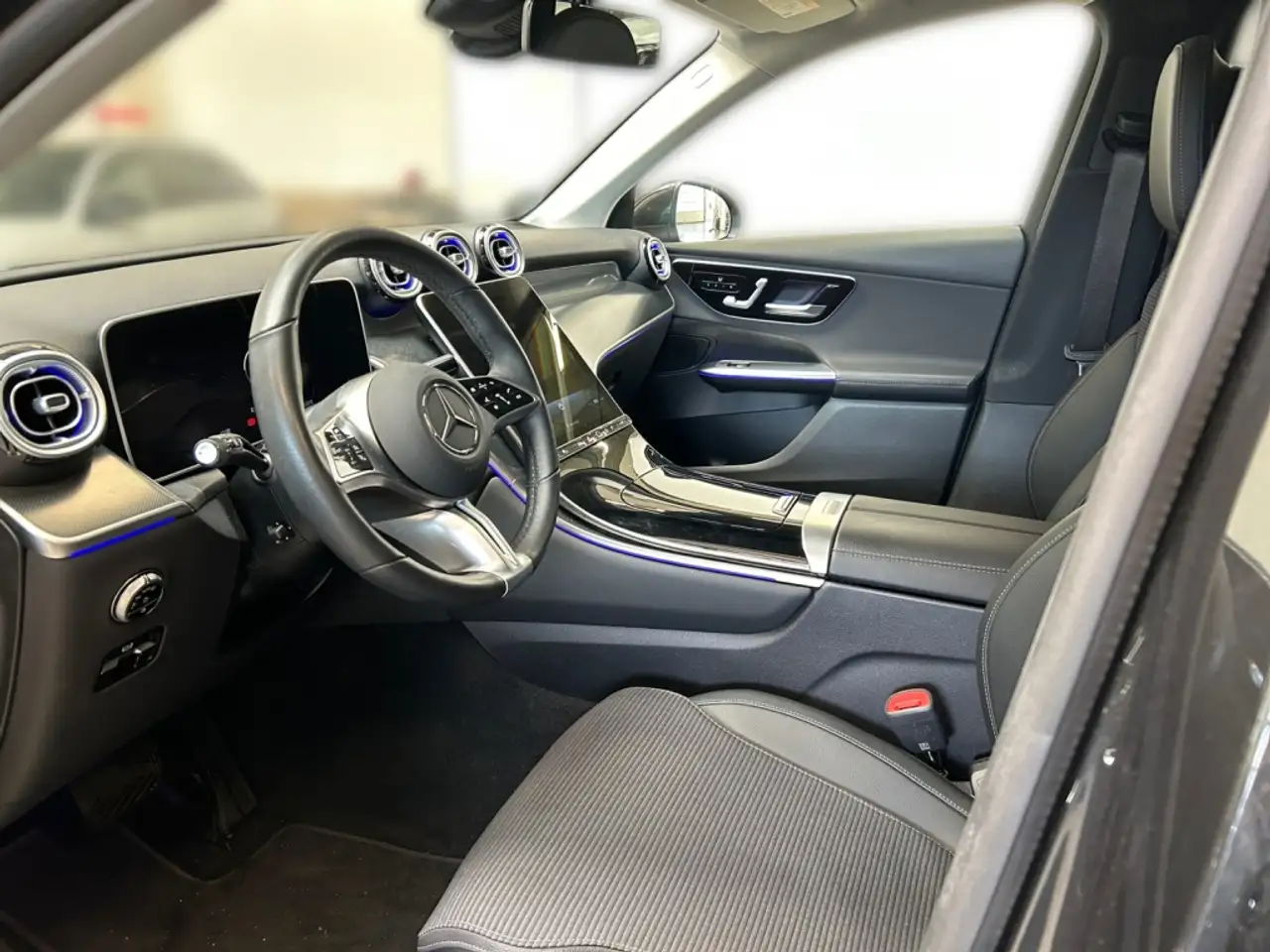 Mercedes-Benz GLC 220 d 4MATIC Avantgarde, 360 Grad Kamera 8