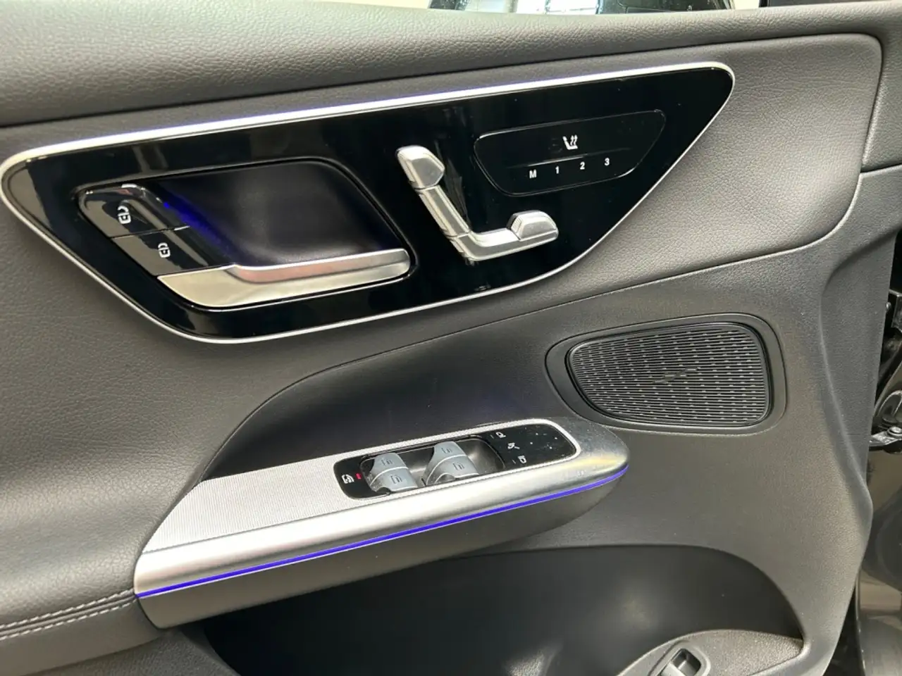 Mercedes-Benz GLC 220 d 4MATIC Avantgarde, 360 Grad Kamera 9
