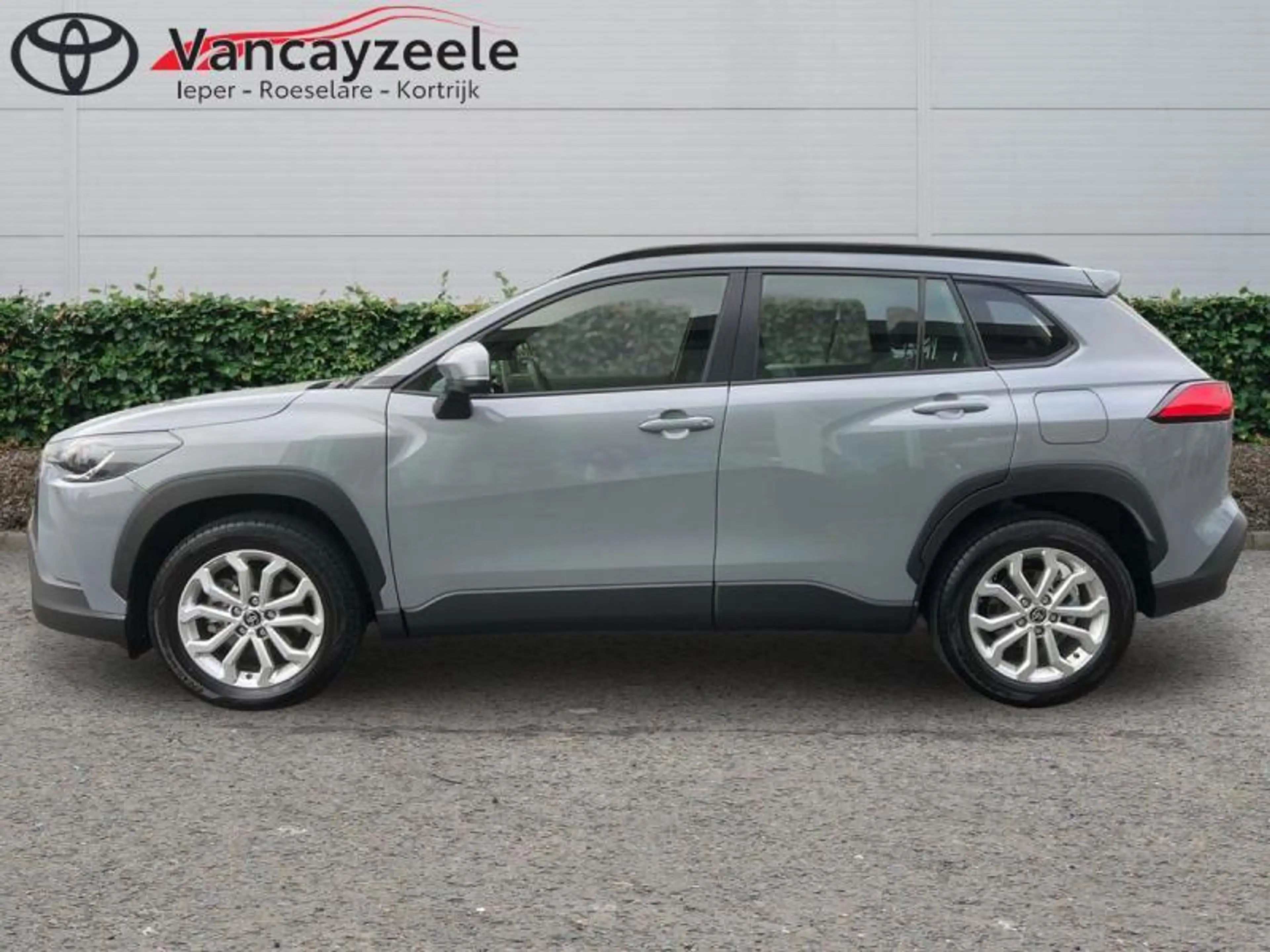 Toyota Corolla Cross Style+cam+gps+sens V+A — photo 5