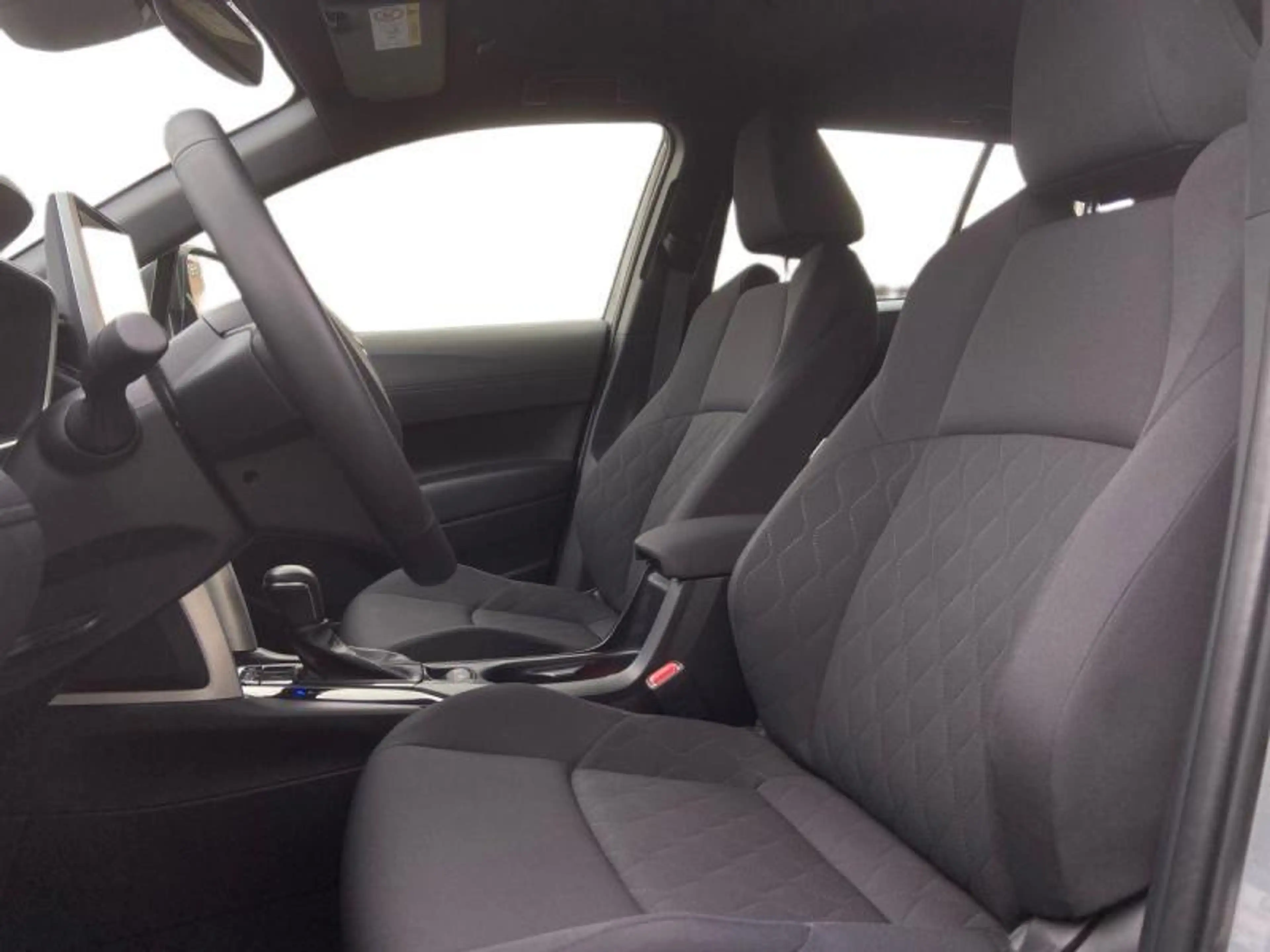 Toyota Corolla Cross Style+cam+gps+sens V+A — photo 7