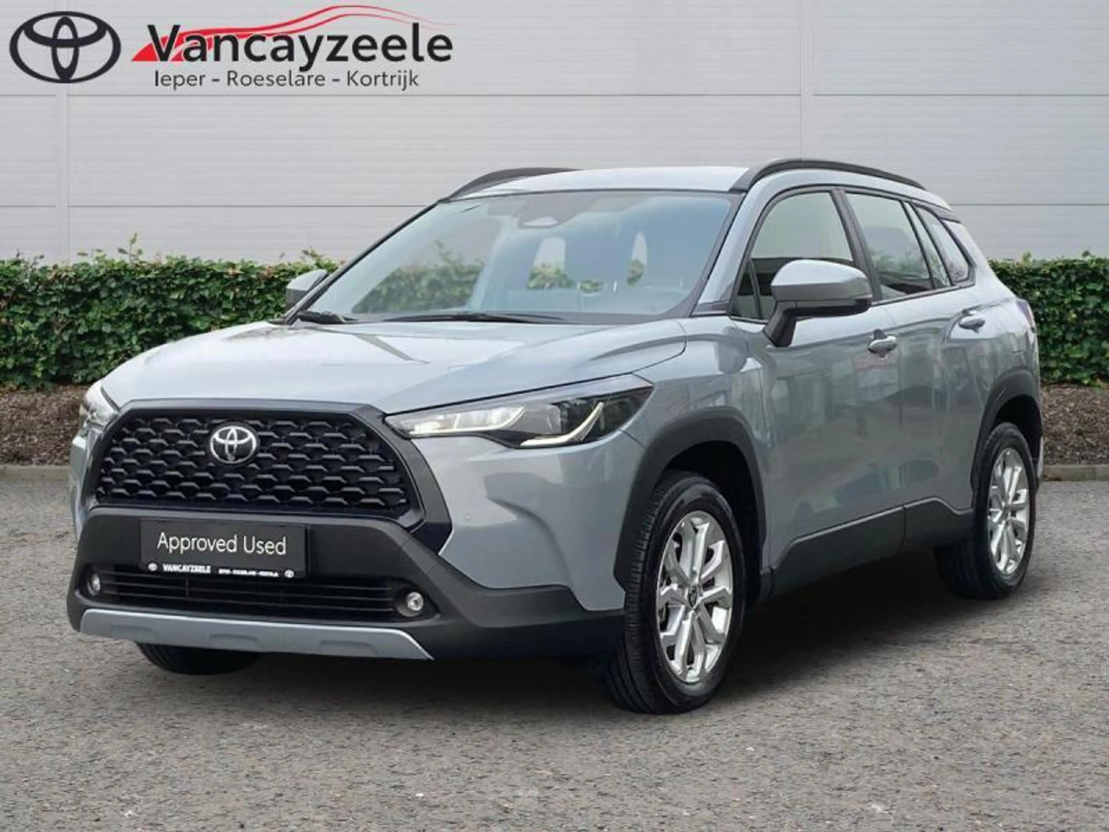 Toyota Corolla Cross Style+cam+gps+sens V+A