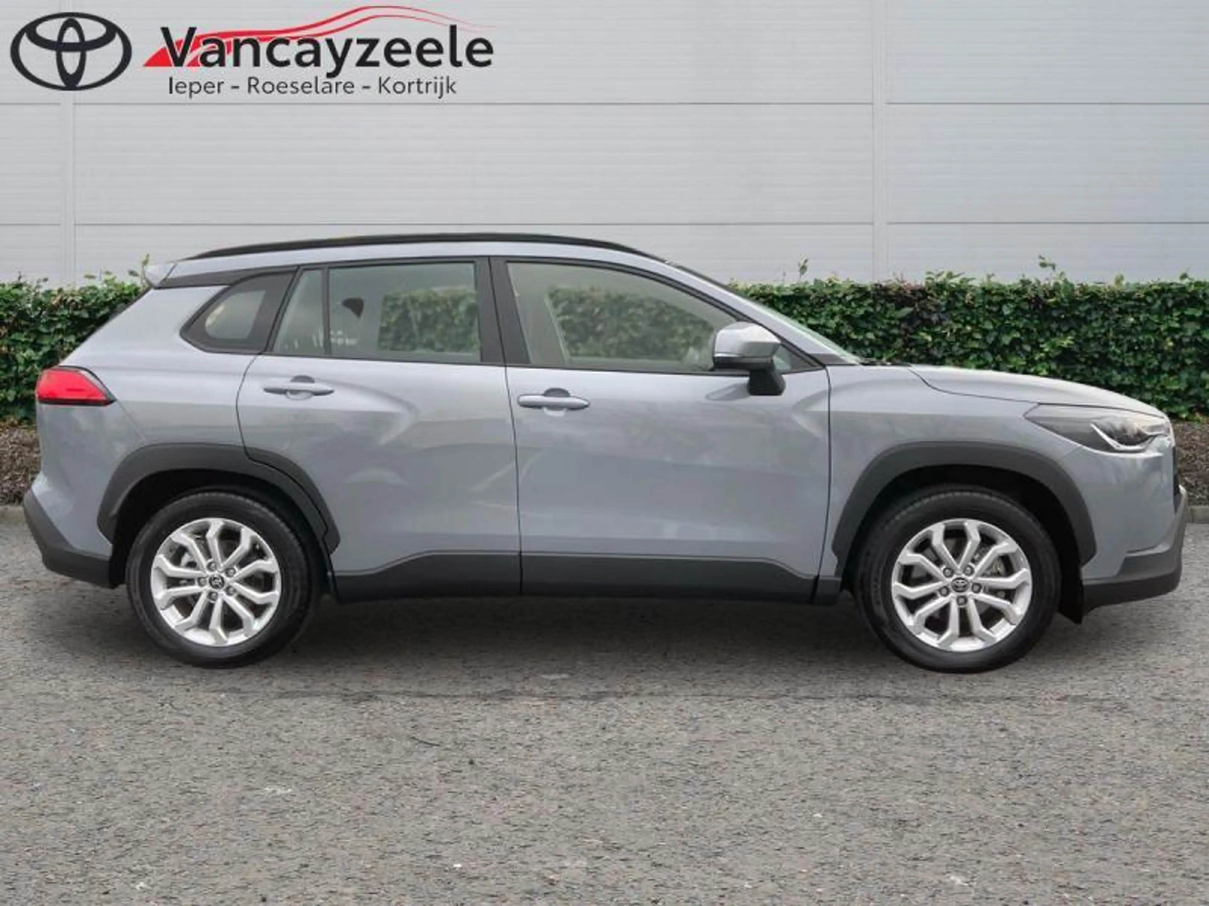 Toyota Corolla Cross Style+cam+gps+sens V+A — photo 3