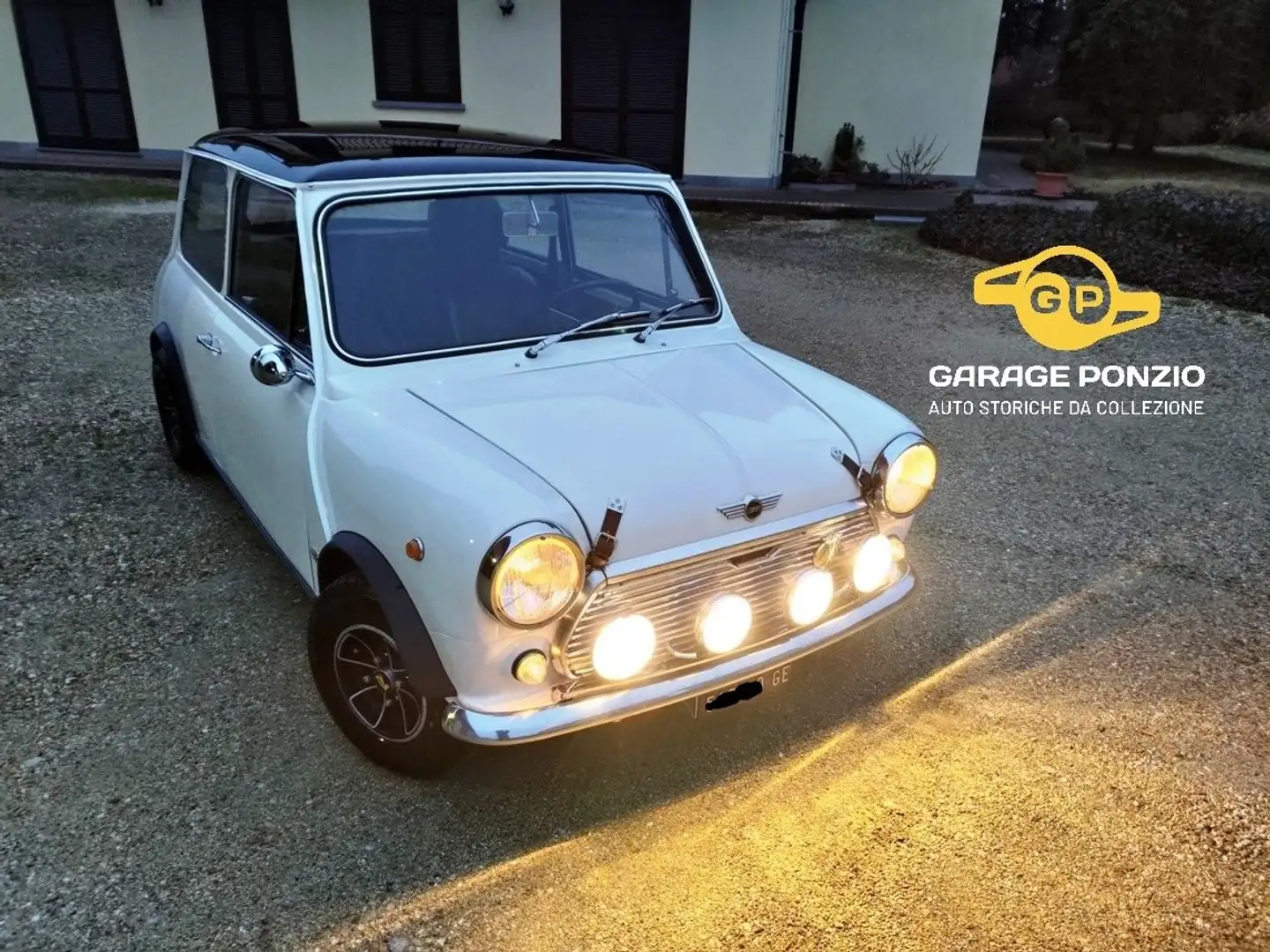 Innocenti Mini Cooper 1300 MK3 B39/7 Weiß - 1
