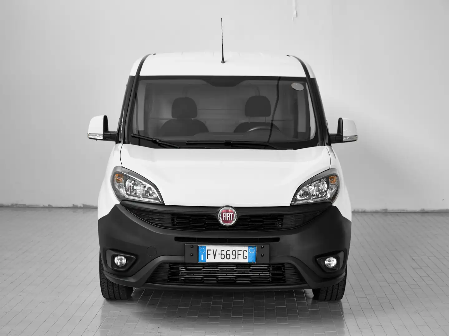 Fiat Doblo 1.4 T-Jet PL-TN Cargo Maxi Lamierato SX Blanc - 1