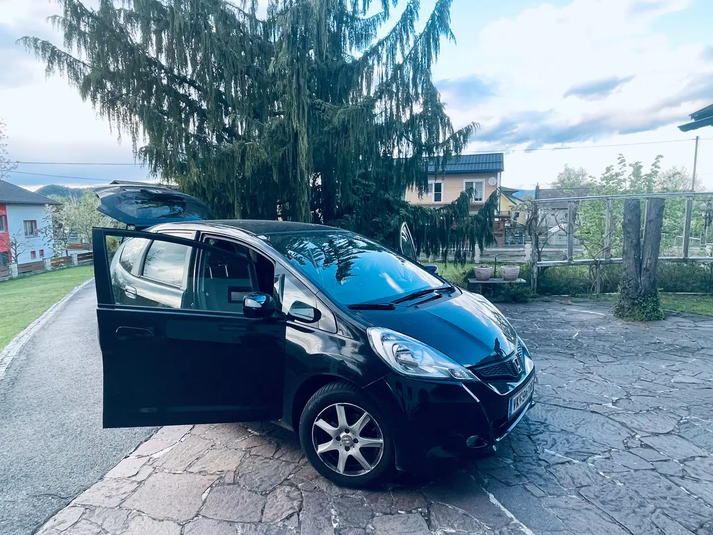 Honda Jazz Jazz 1,4i -VTEC Feel Good Feel Good Schwarz - 1