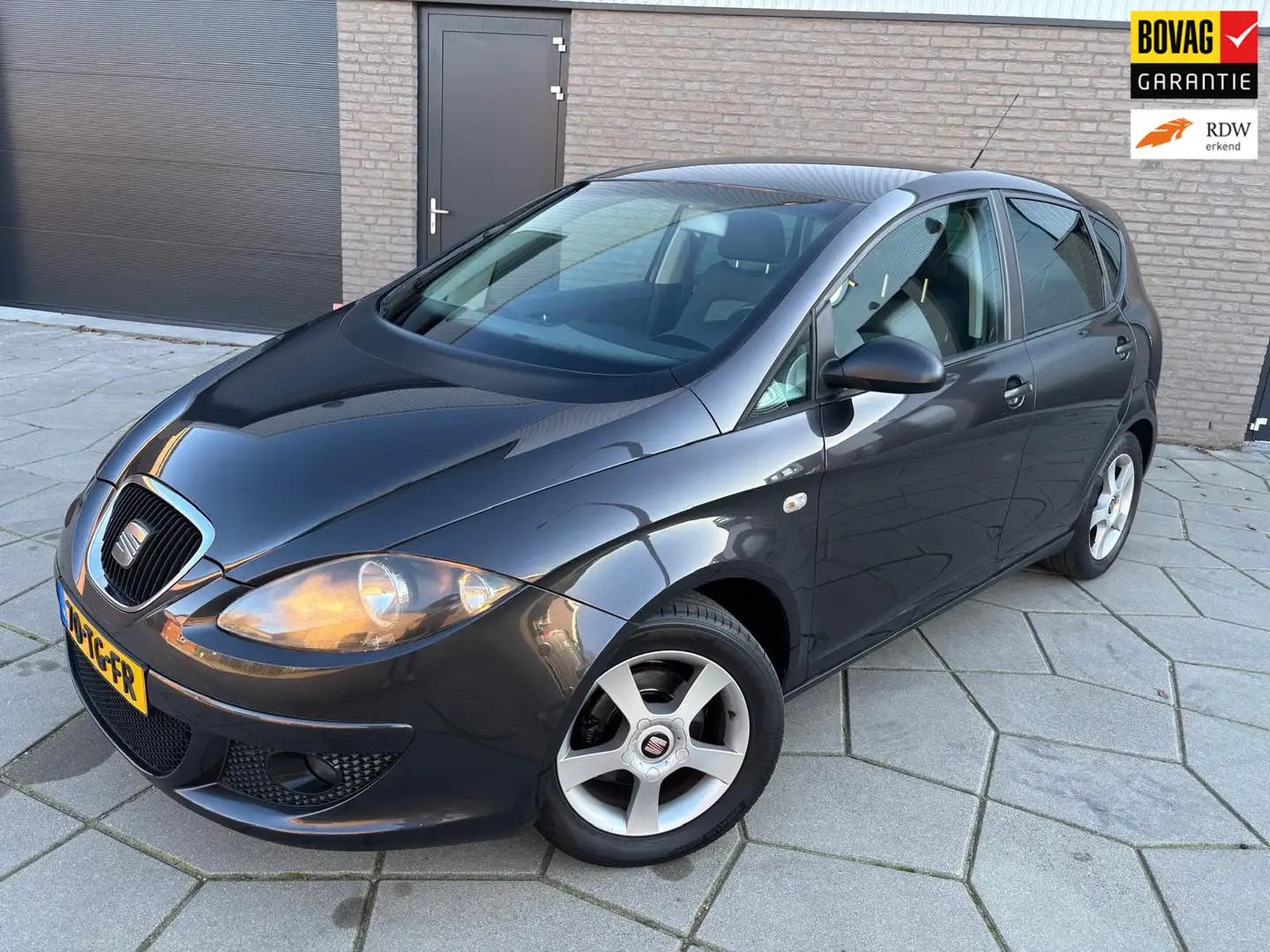 SEAT Altea 1.6 Reference | AIRCO| Metallic |RUIME gezinsauto Noir - 1
