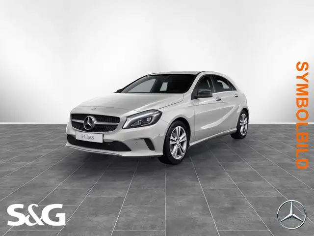 Mercedes-Benz A 180 SCORE! Garmin+LED