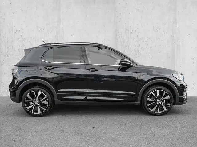 Volkswagen T-Cross view 5