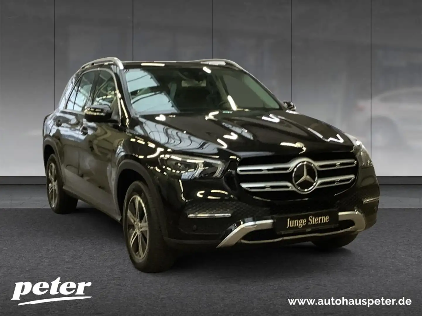 Mercedes-Benz GLE 300 d 4M /LED/Panorama-SD/Distronic/Kamera/ crna - 2