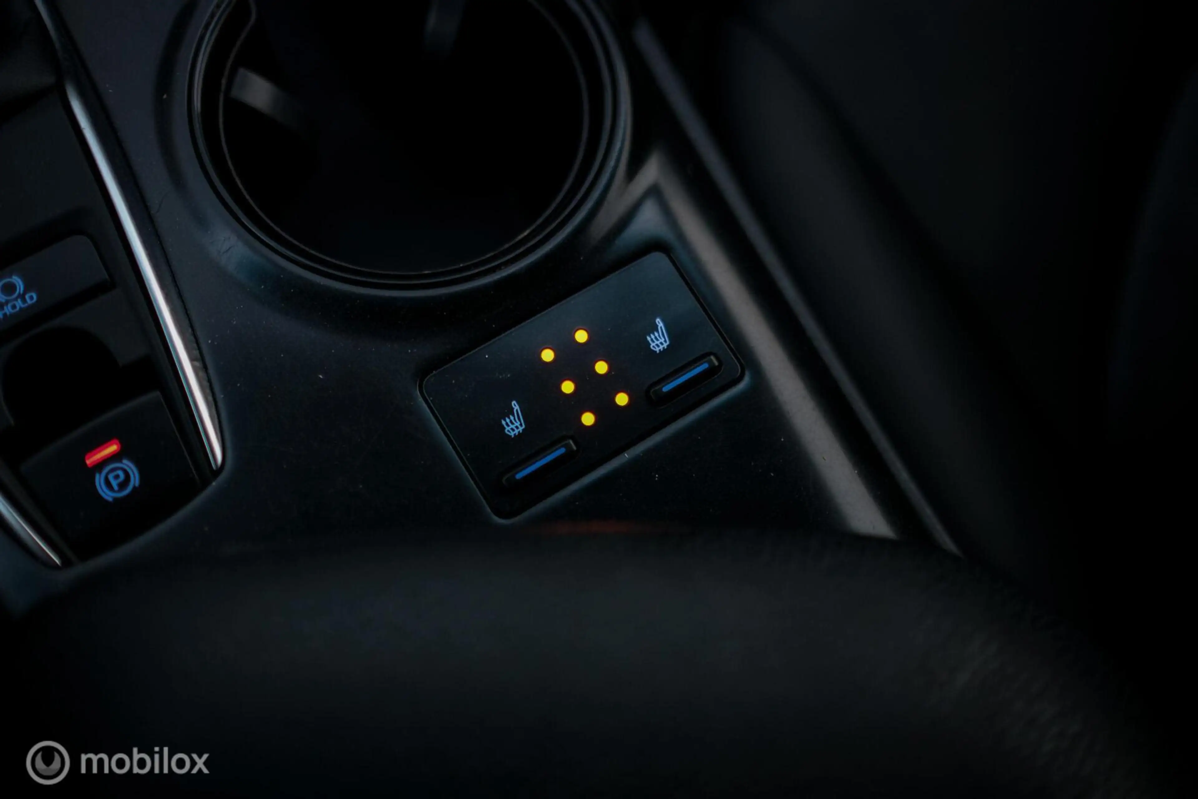 Toyota Camry 2.5 Executive | Dealer onderhouden | Leder | uniek — photo 22