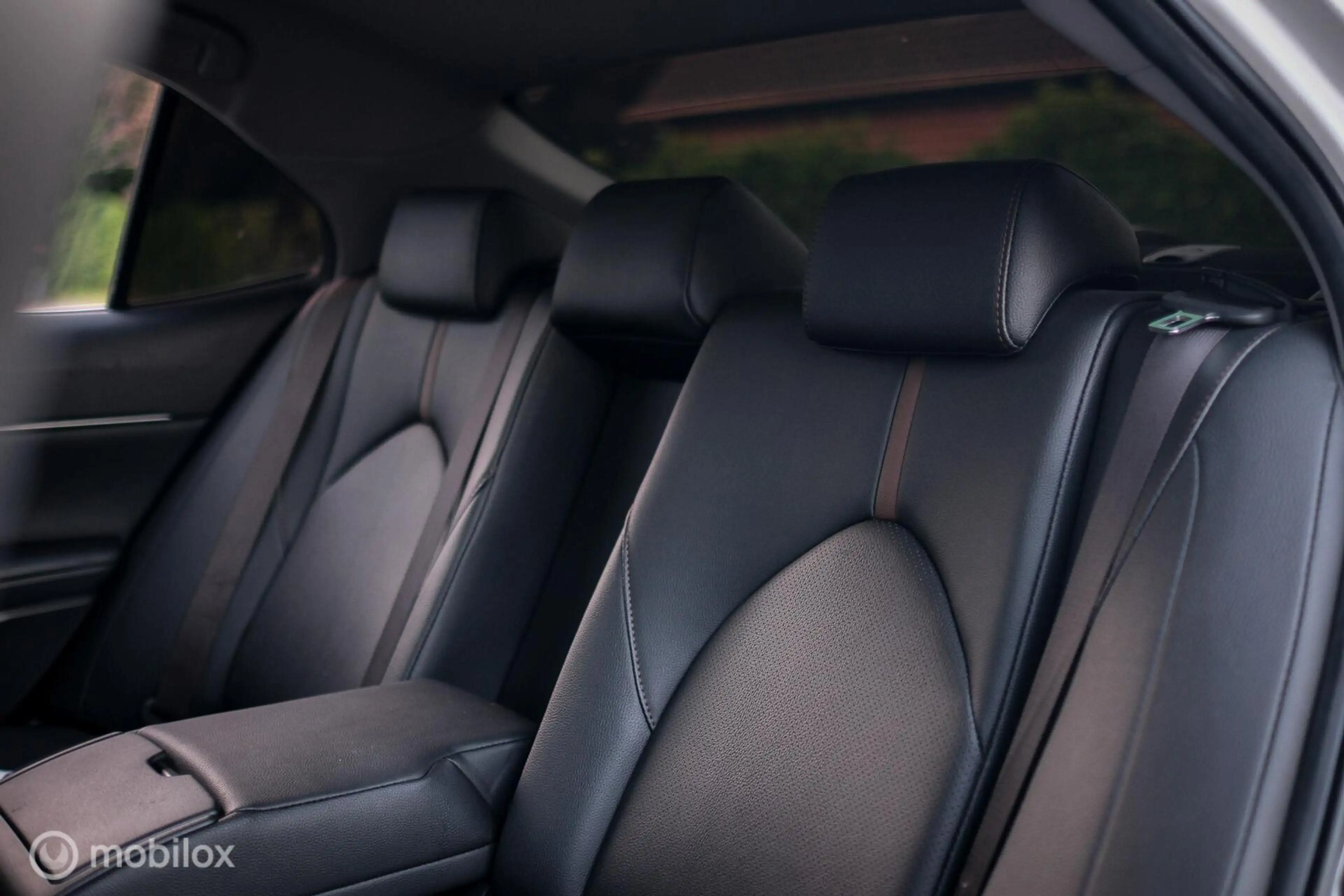 Toyota Camry 2.5 Executive | Dealer onderhouden | Leder | uniek — photo 13