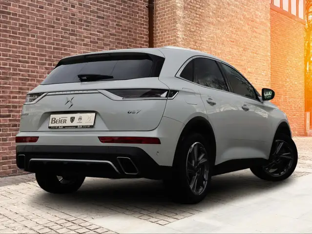 DS Automobiles DS 7 Crossback view 4