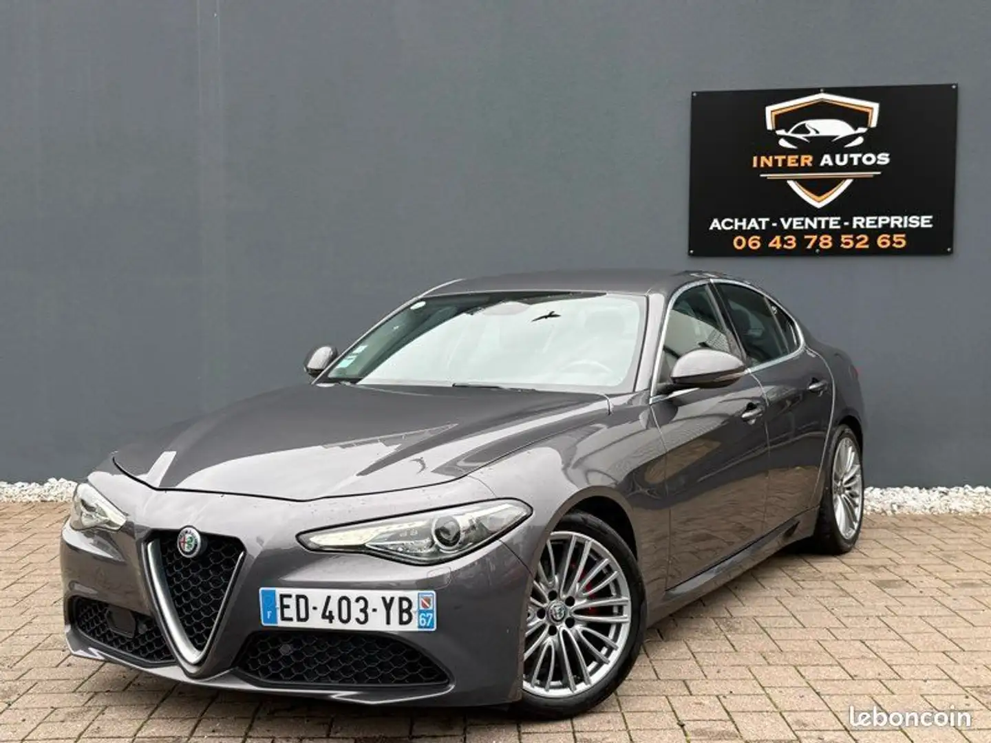 Alfa Romeo Giulia Alpha Roméo Guilia 2.2 180ch - 2