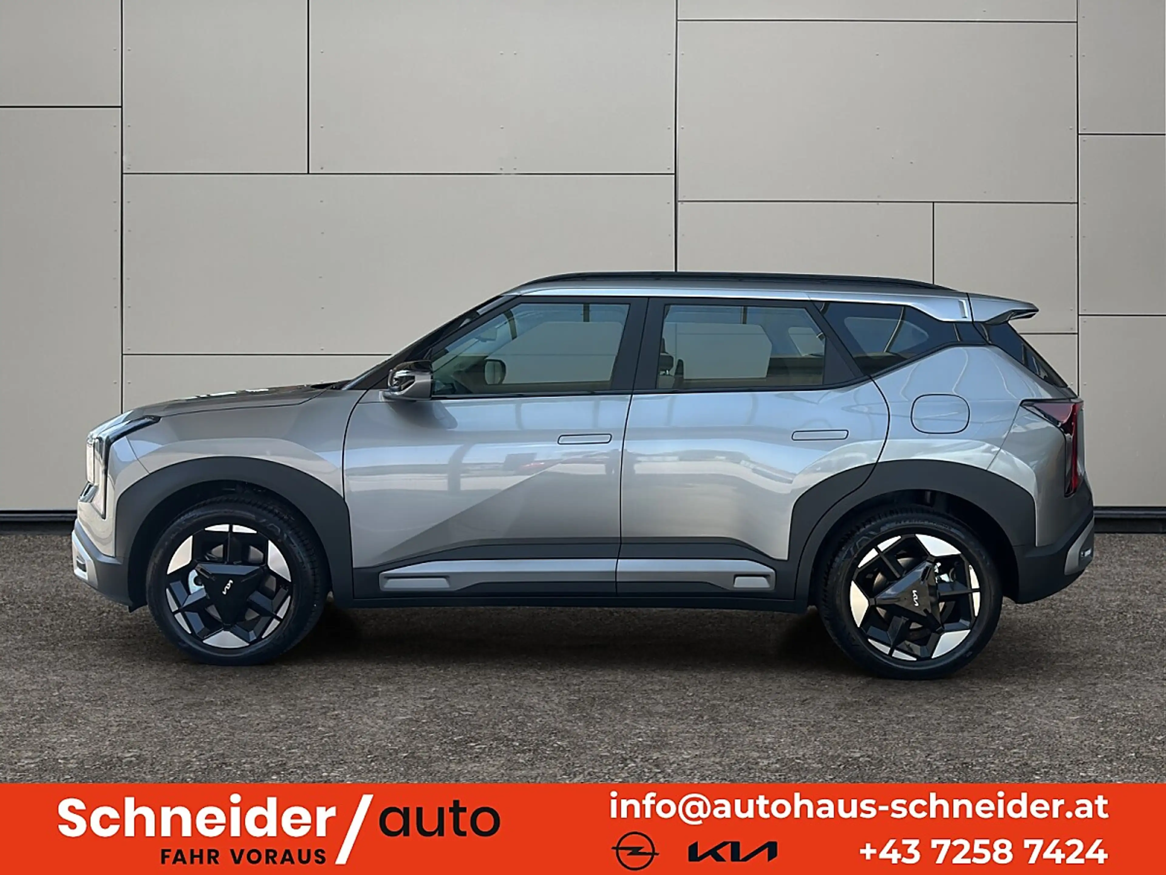 Kia Seltos 1,6 TGDI 180 2WD Silber Aut. P2 Multimediapaket — photo 4