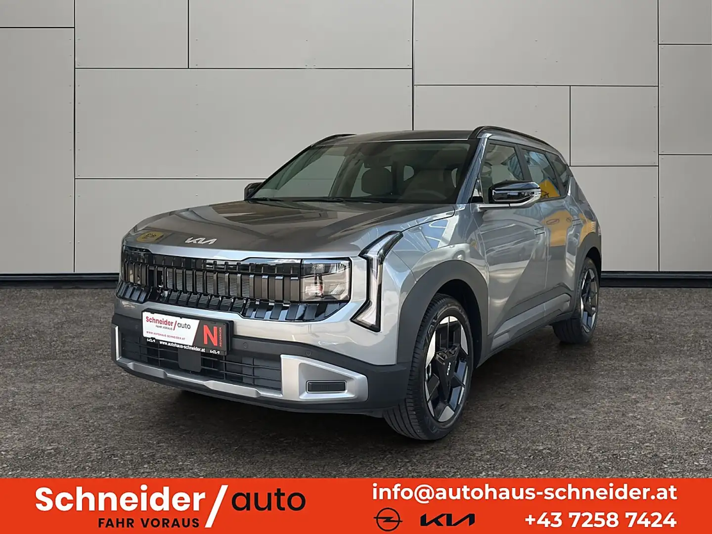 Kia Seltos 1,6 TGDI 180 2WD Silber Aut. P2 Multimediapaket Grau - 2