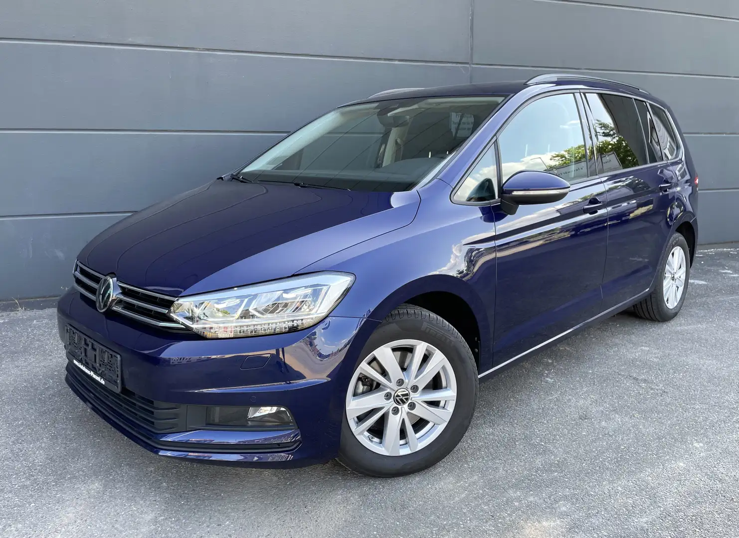Volkswagen Touran 2.0 TDI DSG Comfortline AHK 7-Sitzer Standheizung Blau - 1