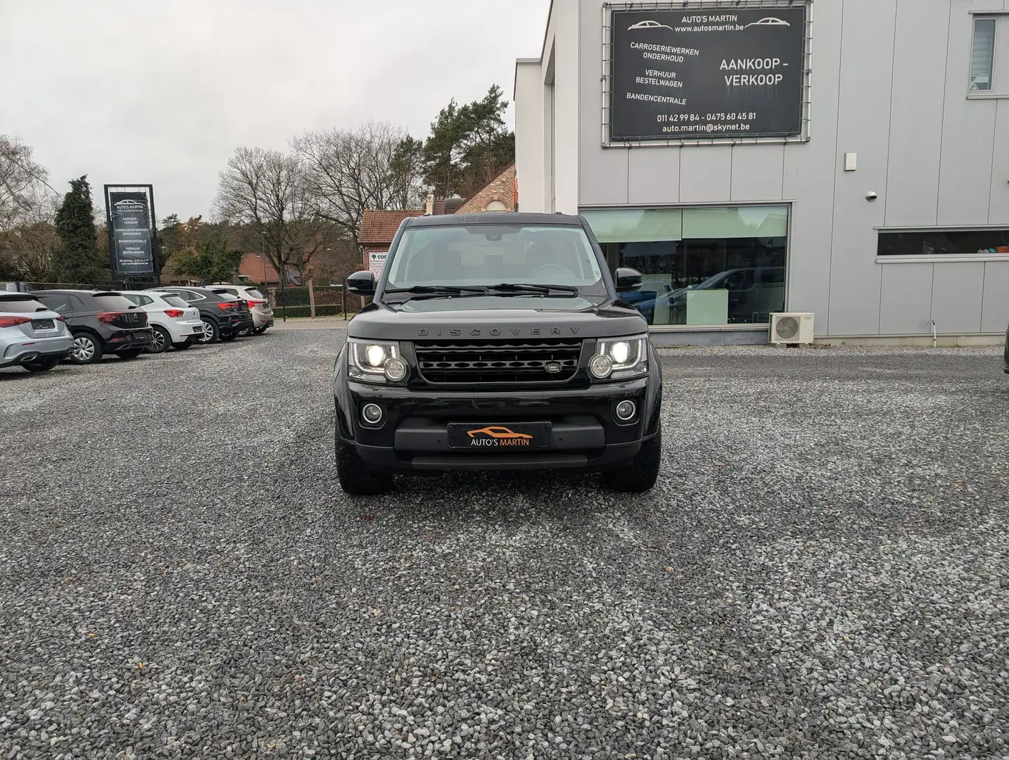Land Rover Discovery V6 SE 4WD | PANO | CAMERA | 7 zit | BI-XENON Zwart - 2
