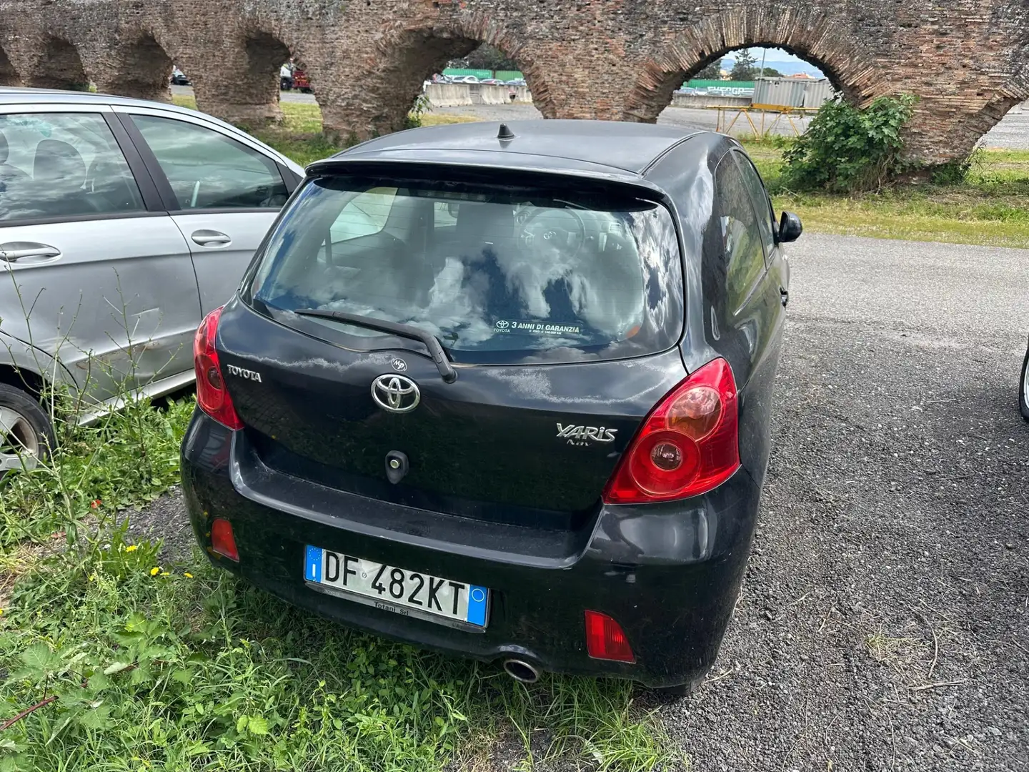 Toyota Yaris 1.8 3 porte TS Navi Negro - 2