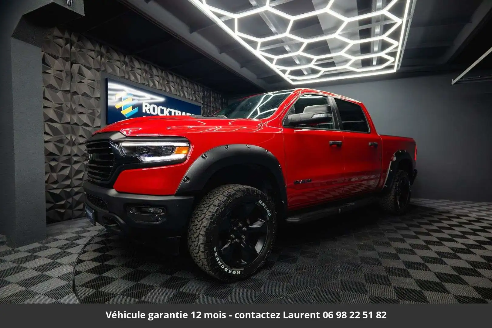Dodge RAM Sport Night 5.7L 4x4 Tout compris hors homologation 4500e Rouge - 1