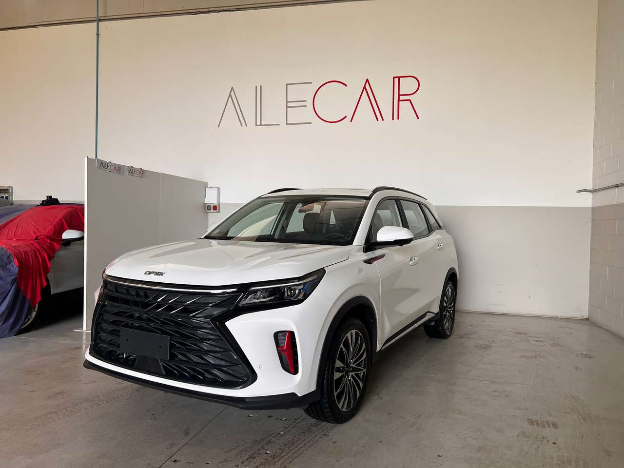 DFSK Fengon 600 Glory 600 1.5 cvt 177cv 7 posti