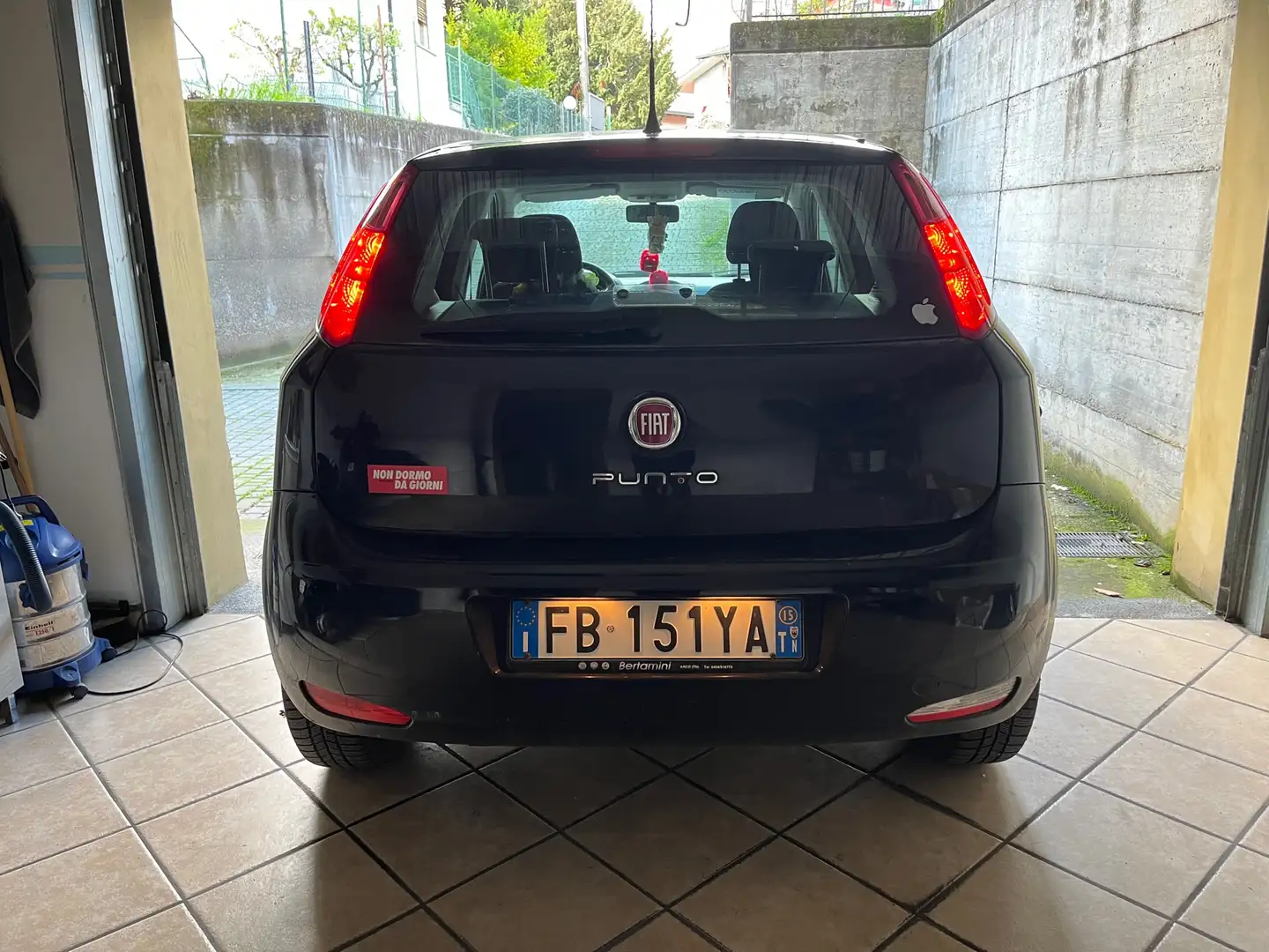 Fiat Punto 5p 1.4 Lounge Euro6 500km con 30euro Modrá - 2