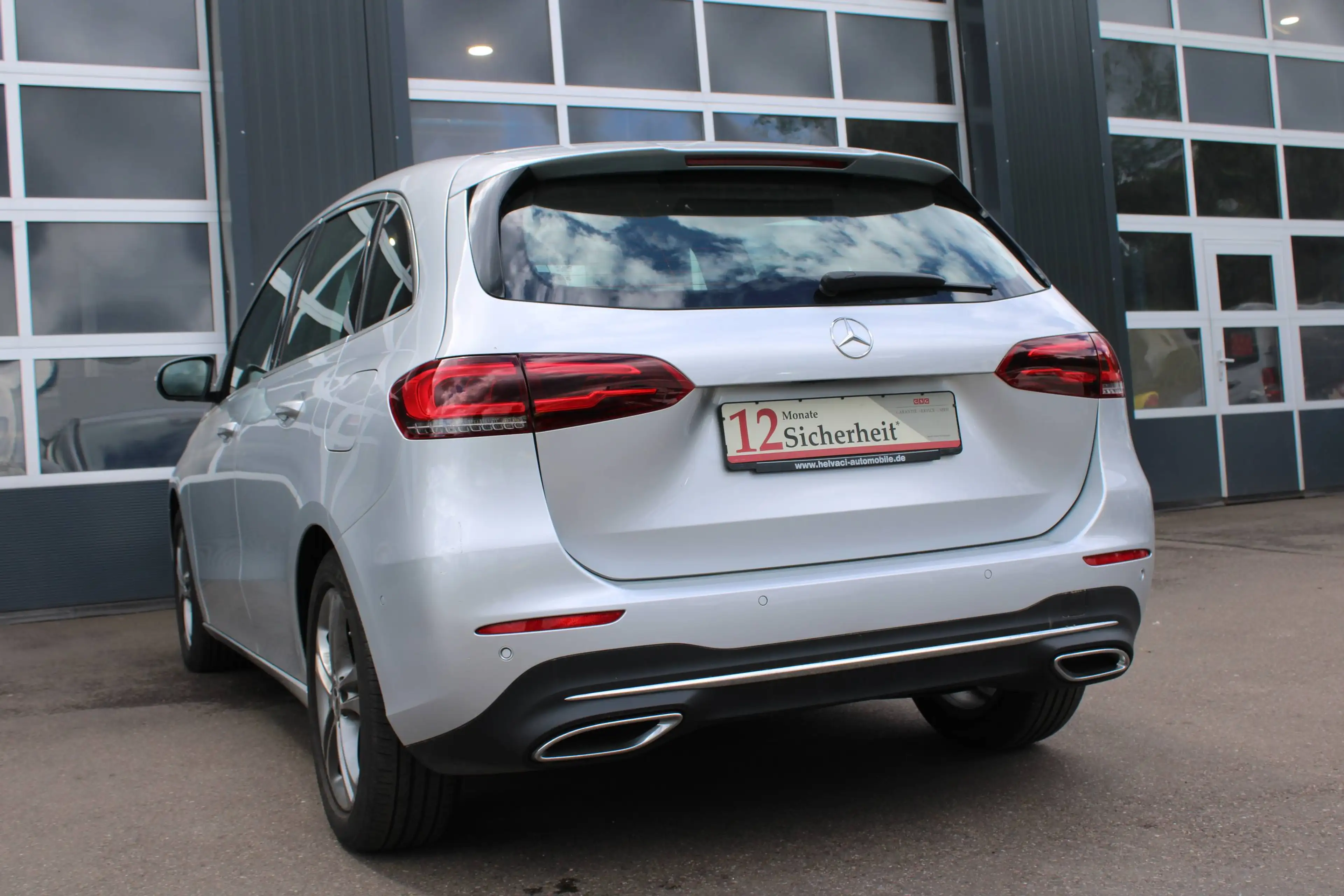 Mercedes-Benz B 220 B 220 4Matic +Navi + Kamera +LED +Park Paket — photo 3