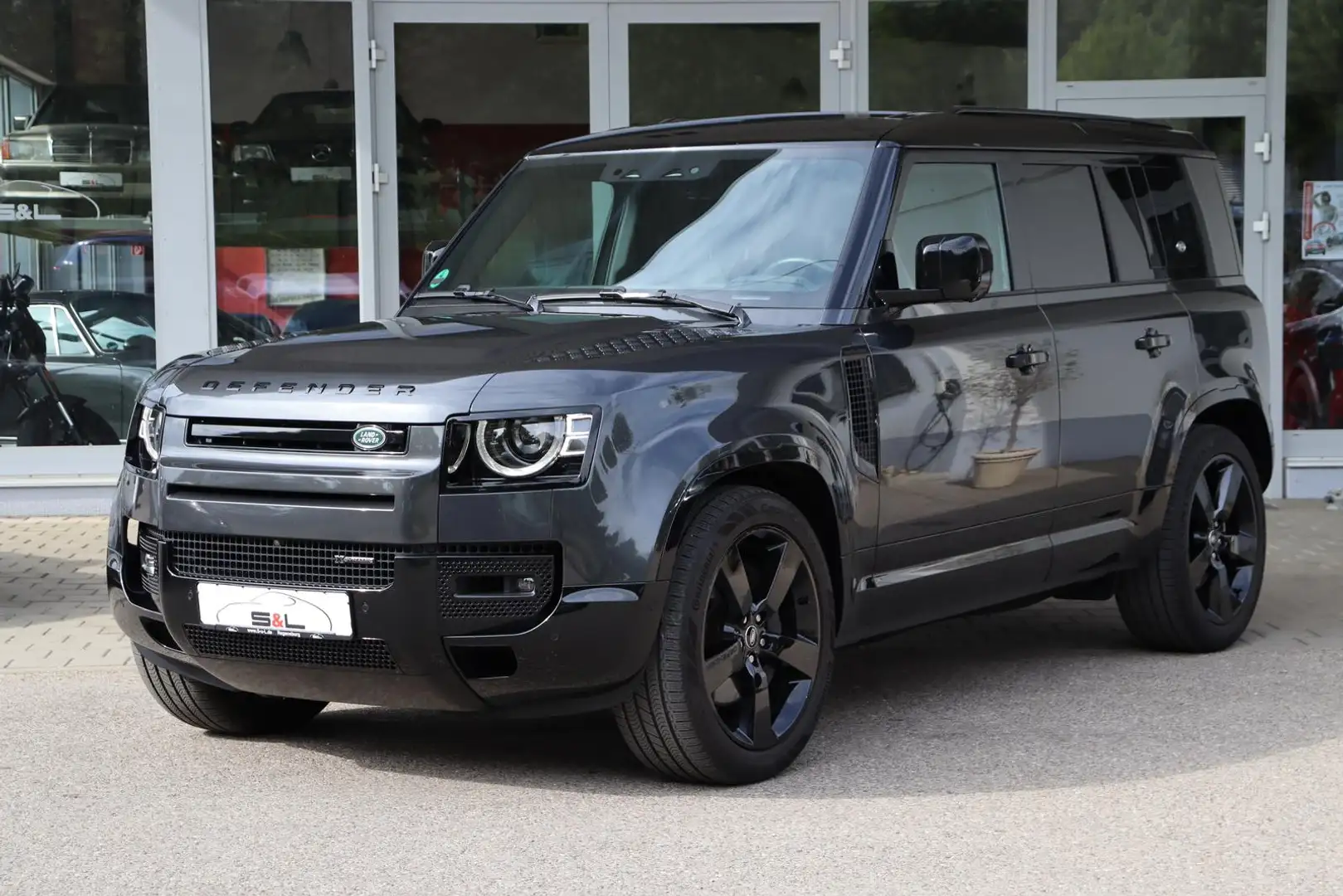 Land Rover Defender 110 D300 X-Dyn./Pano/ACC/Sthzg/AHK/22'' Grau - 1