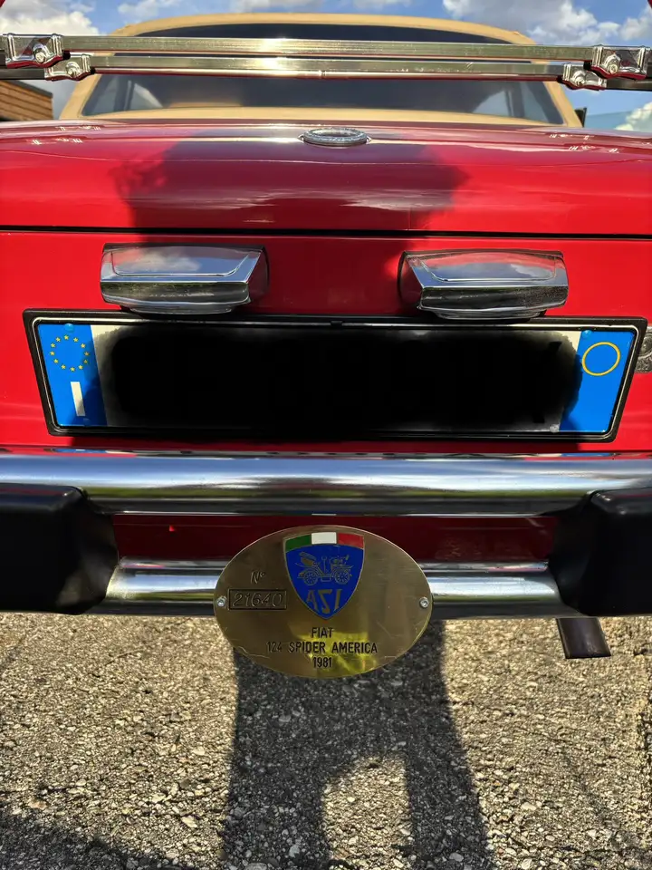 Fiat 124 Spider pininfarina 2000, foto 5