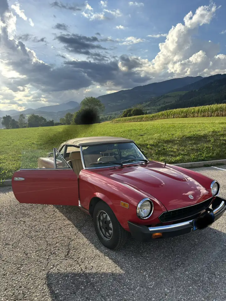 Fiat 124 Spider pininfarina 2000, foto 2