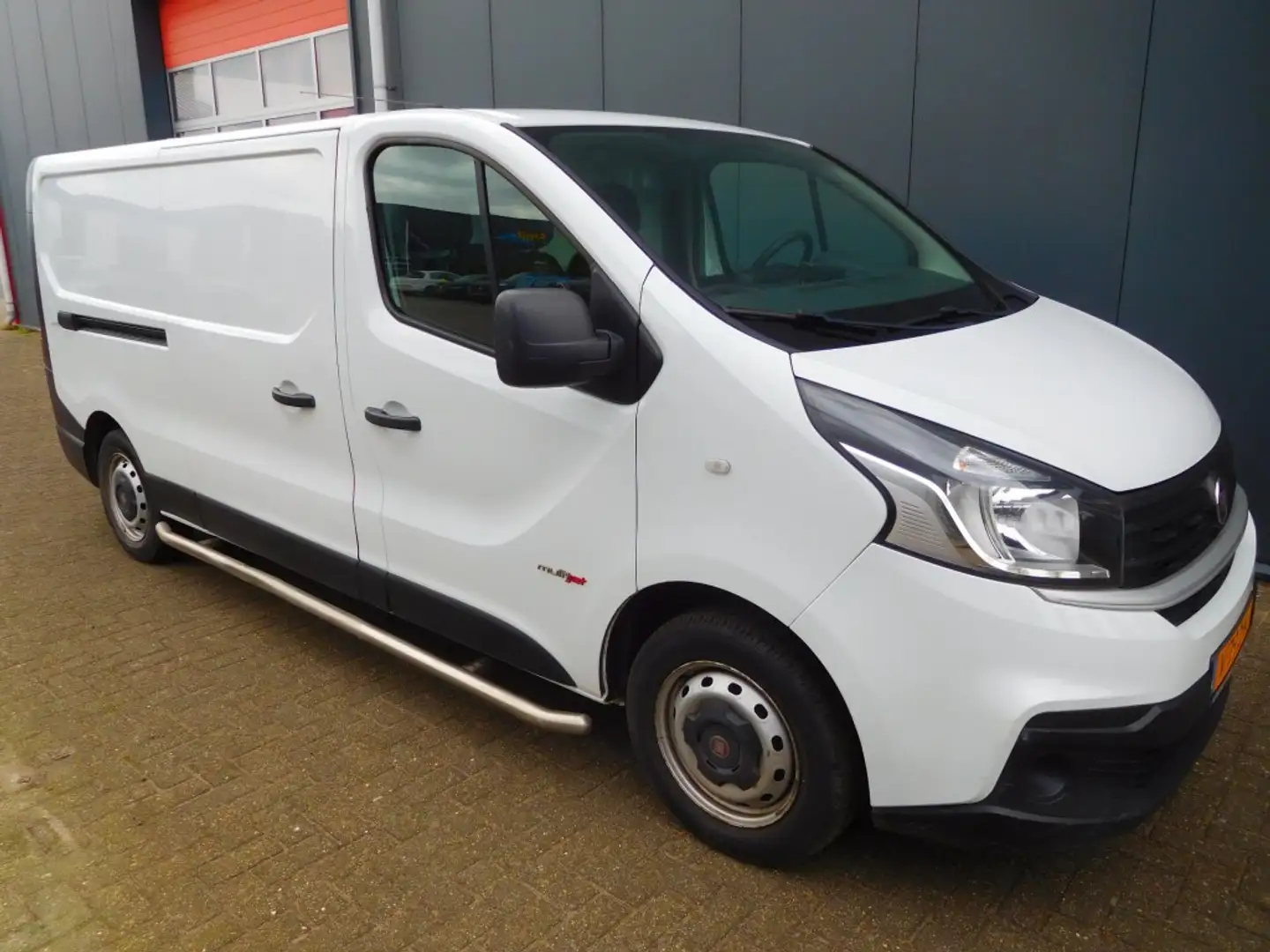 Fiat Talento 1.6 MultiJet L2H1 Motor defect Motorschade Wit - 2