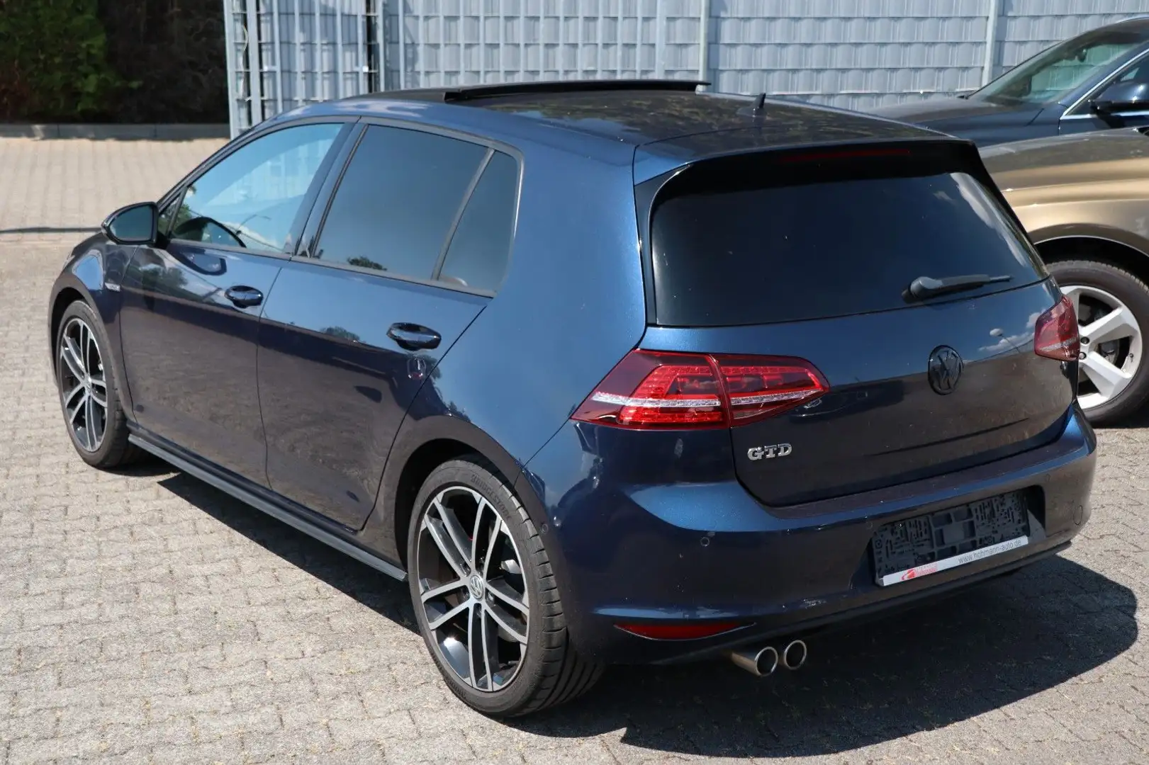 Volkswagen Golf VII Lim. GTD+6G-DSG+NAVI+ACC+DCC+PANO+SH €6 Azul - 2