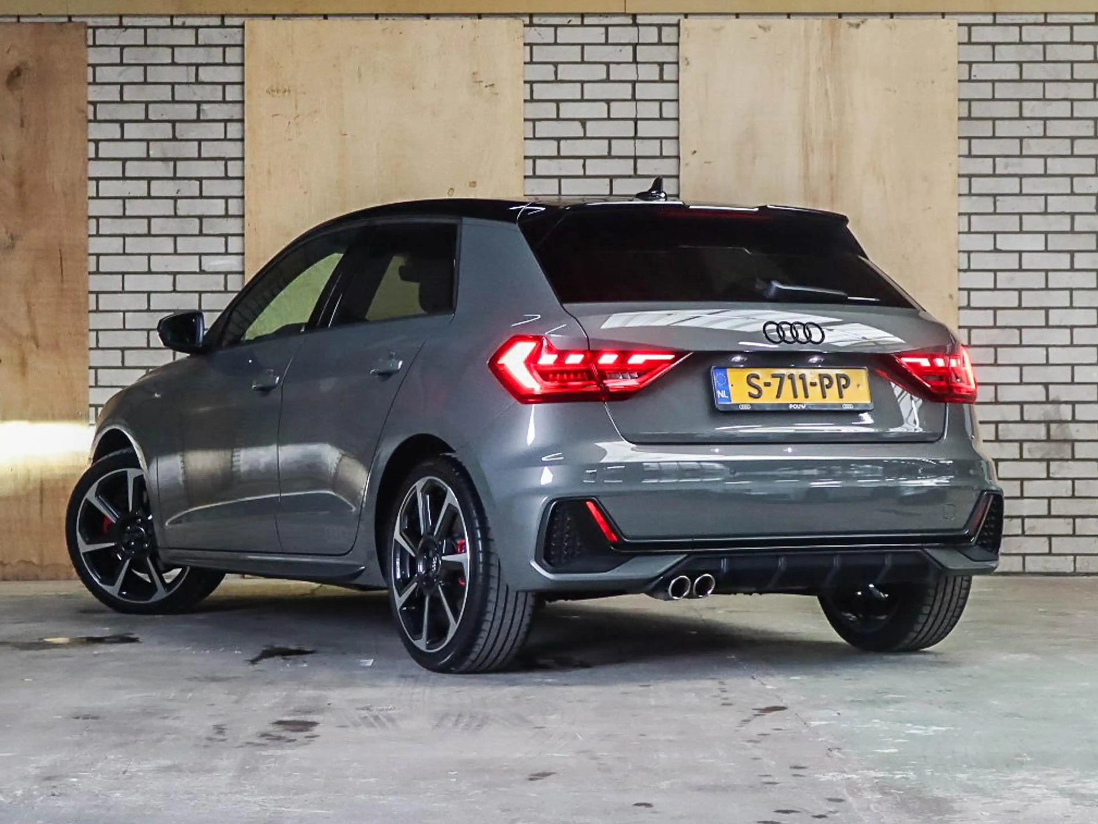 Audi A1 Sportback 40 TFSI S 200pk S-tronic Line edition on — photo 12
