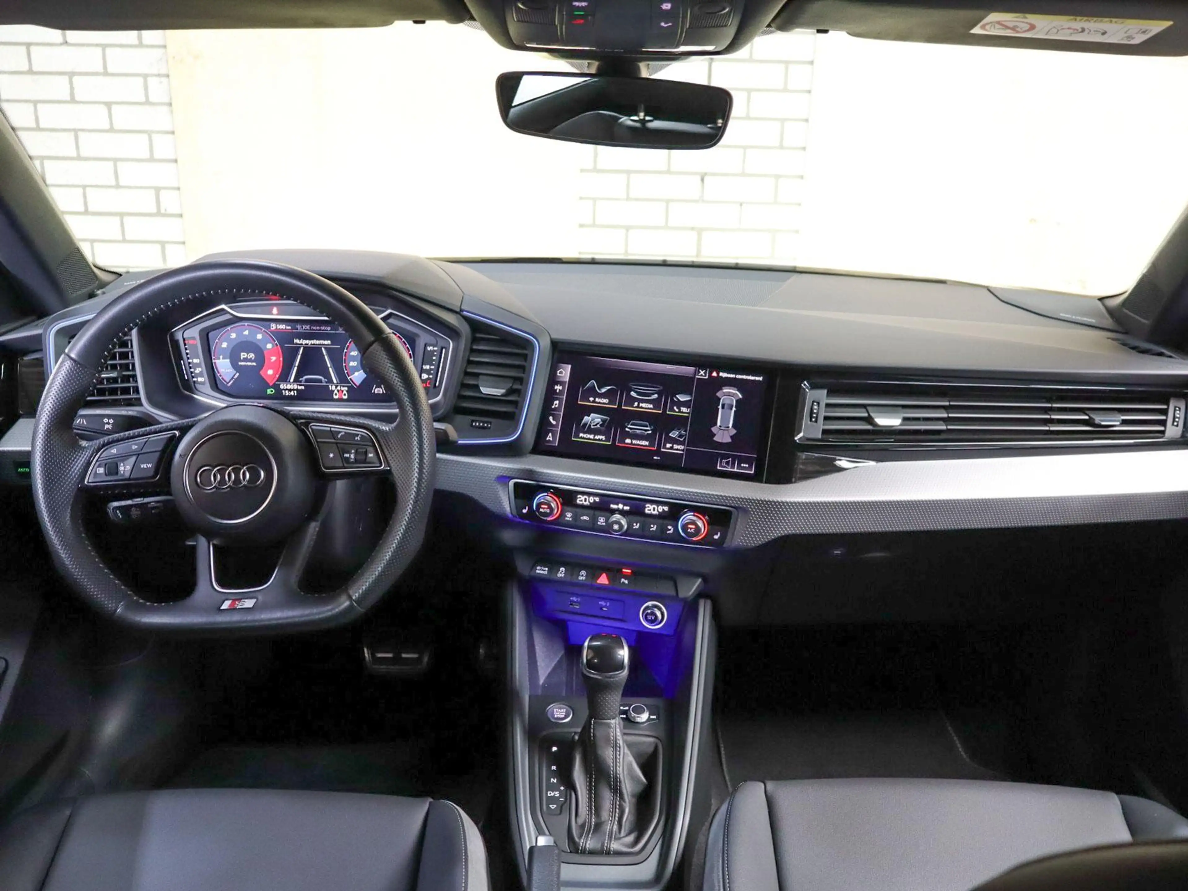 Audi A1 Sportback 40 TFSI S 200pk S-tronic Line edition on — photo 5