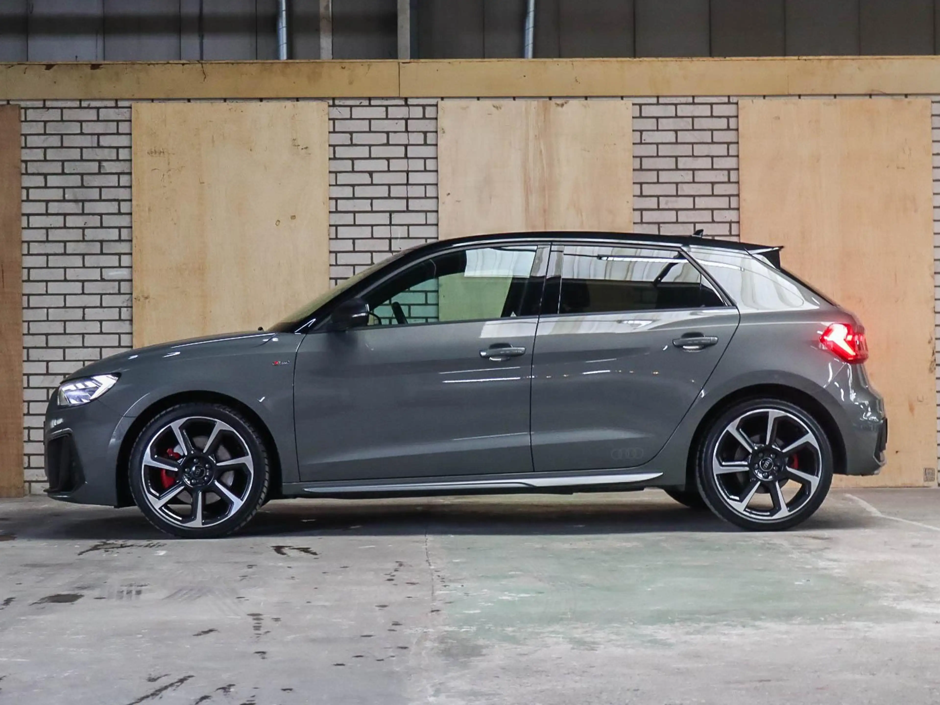 Audi A1 Sportback 40 TFSI S 200pk S-tronic Line edition on — photo 13