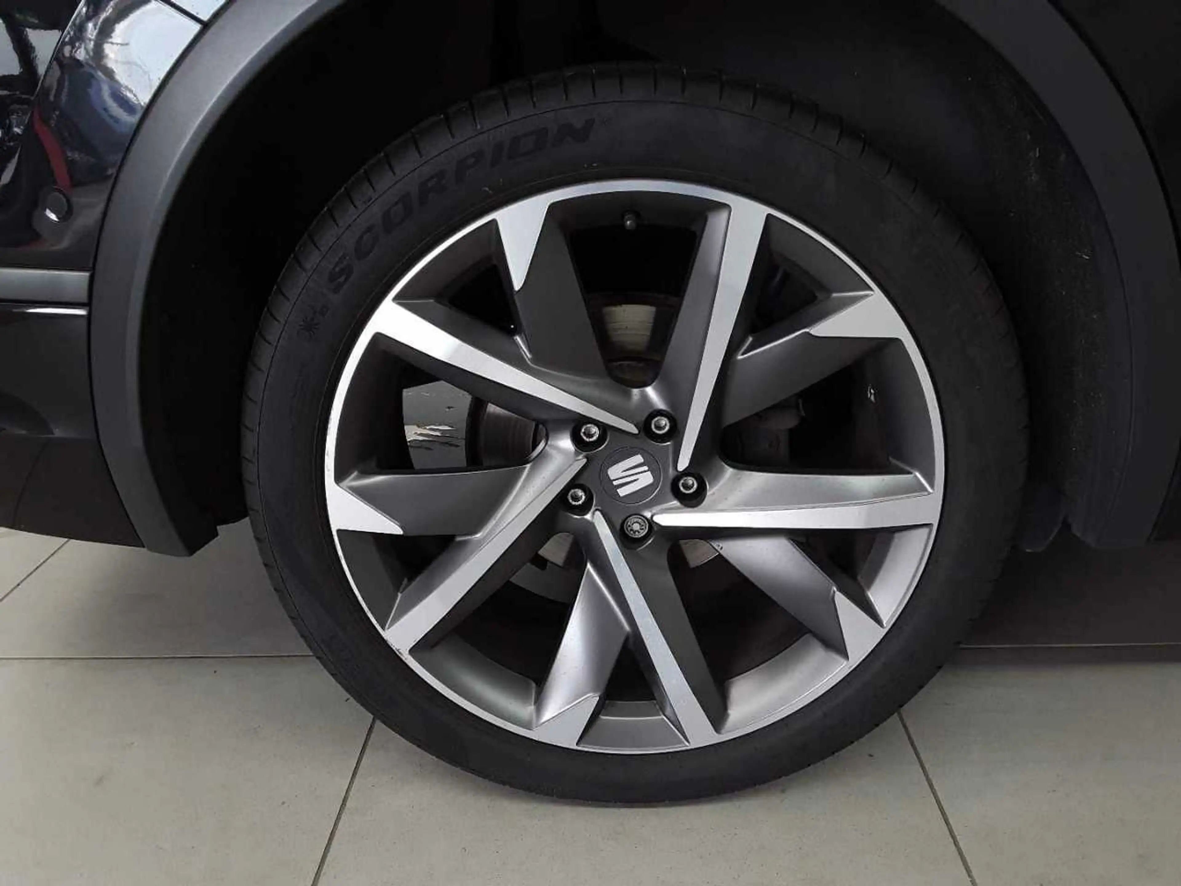 SEAT Tarraco Tarraco 2.0 TDI 4Drive FR PANO LEDER DCC — photo 22