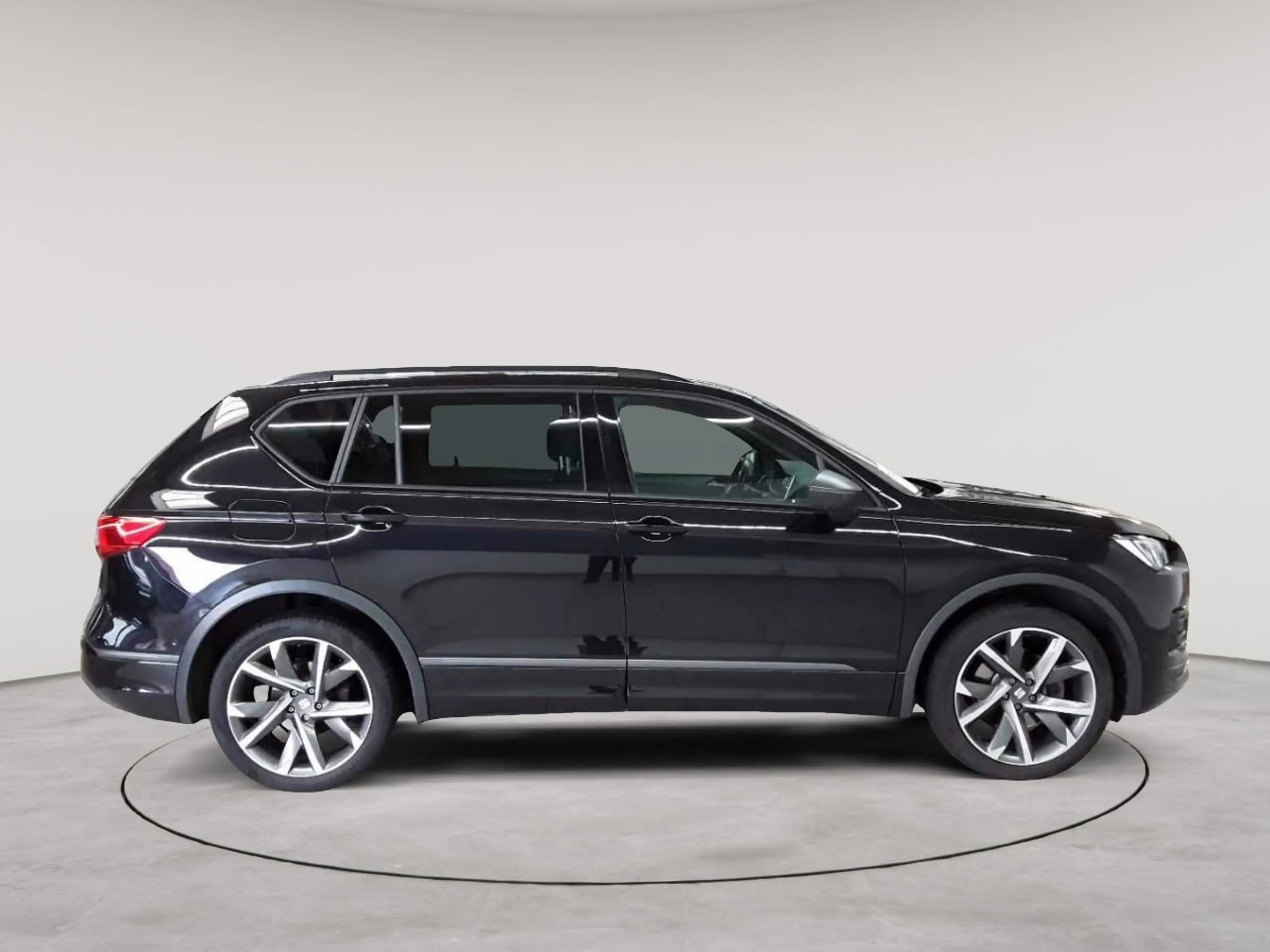 SEAT Tarraco Tarraco 2.0 TDI 4Drive FR PANO LEDER DCC — photo 3