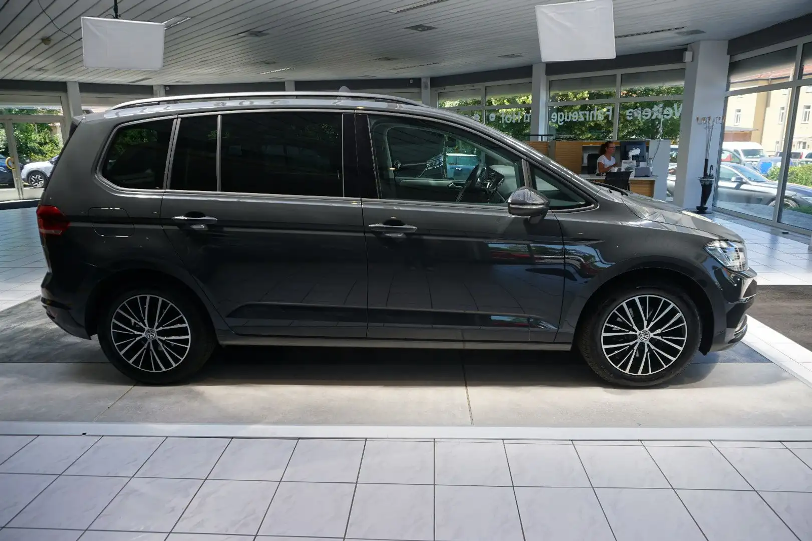 Volkswagen Touran Comfortline LED, KLIMAAUTOMATIK, 2x PDC Grau - 2