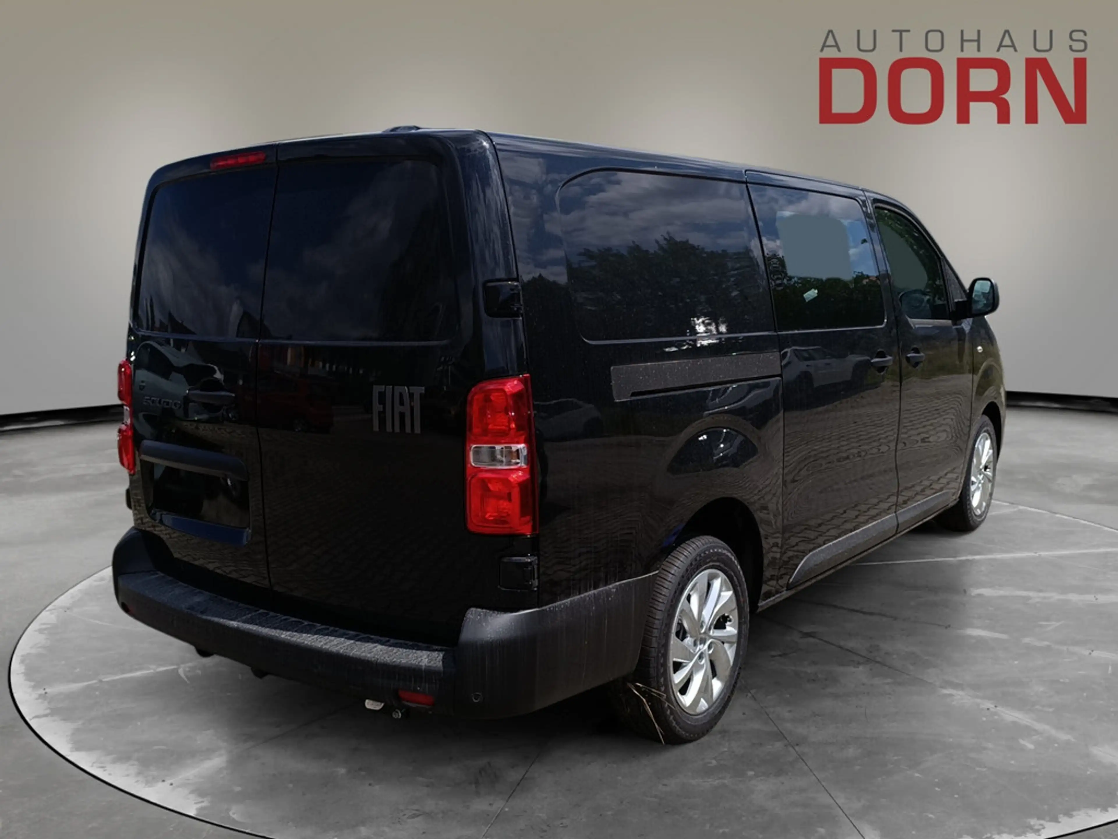 Fiat Scudo S3 Multicab XL Diesel 180 PS AT — photo 3
