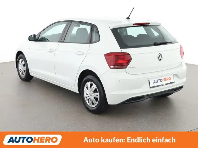Volkswagen Polo view 4