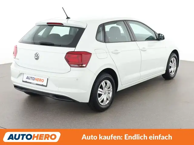 Volkswagen Polo view 6