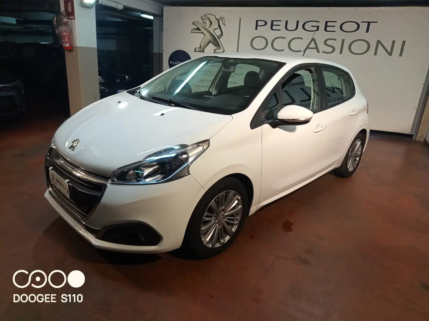 Peugeot 208 208 5p 1.6 bluehdi Active 75cv Blanc - 1
