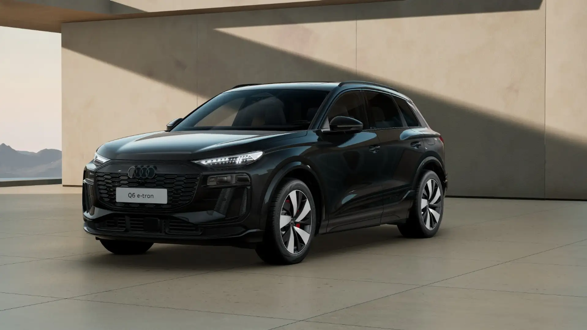 Audi Q6 e-tron SUV e-tron 55 quattro 285 kW 360° B&O Pano VC Чёрный - 2
