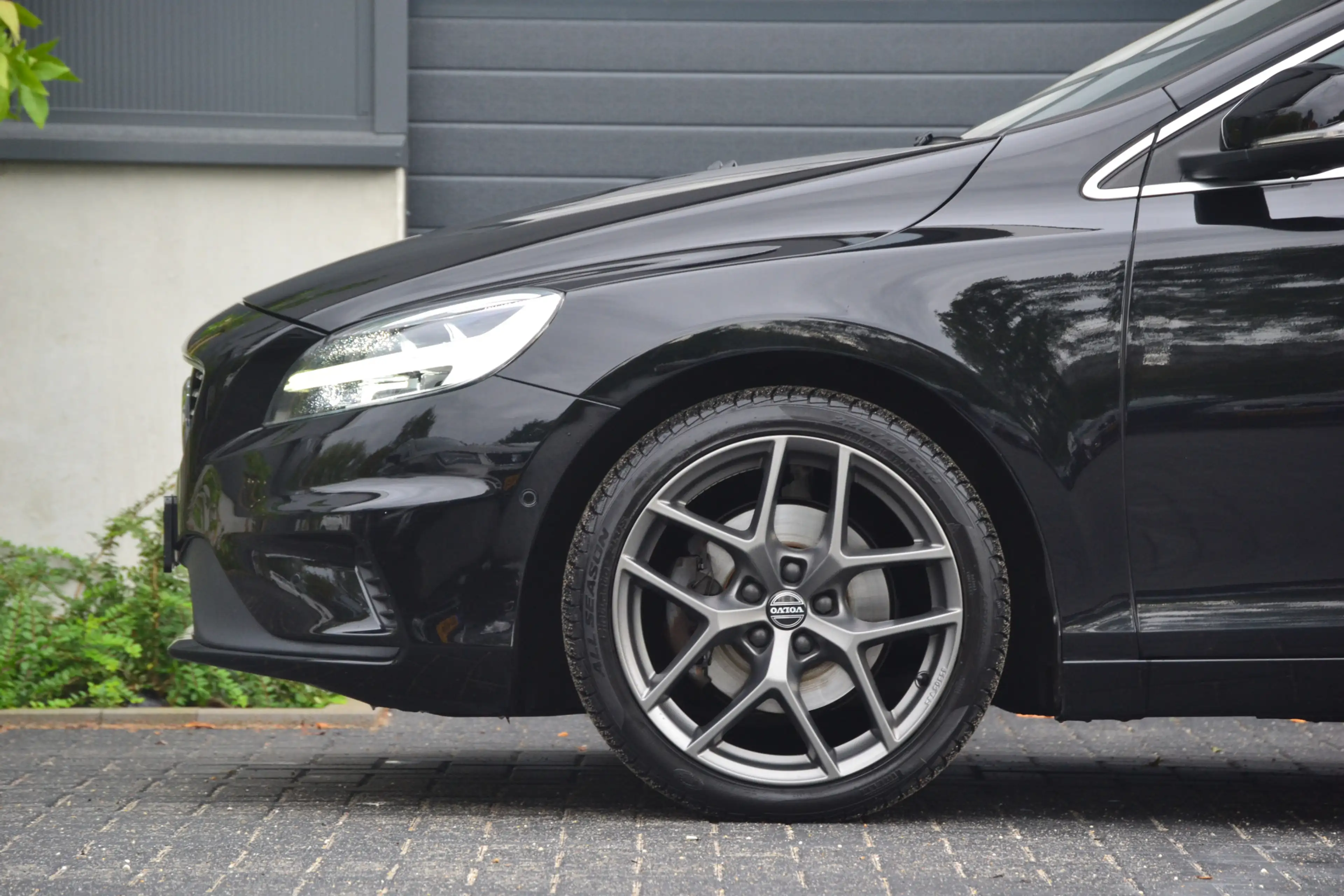 Volvo V40 2.0 T2 R-Design Nieuwe riem | Cruise Control | Par — photo 10