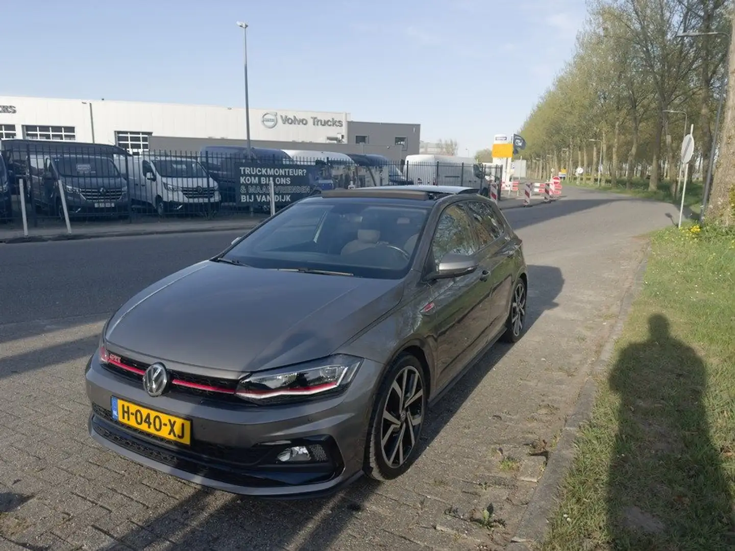 Volkswagen Polo GTI Polo 2.0 TSI GTI Grijs - 2