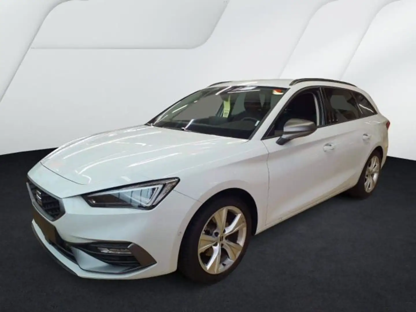 SEAT Leon ST 1.5 eTSI DSG FR Navi Kam. SHZ Matrix ACC Weiß - 2