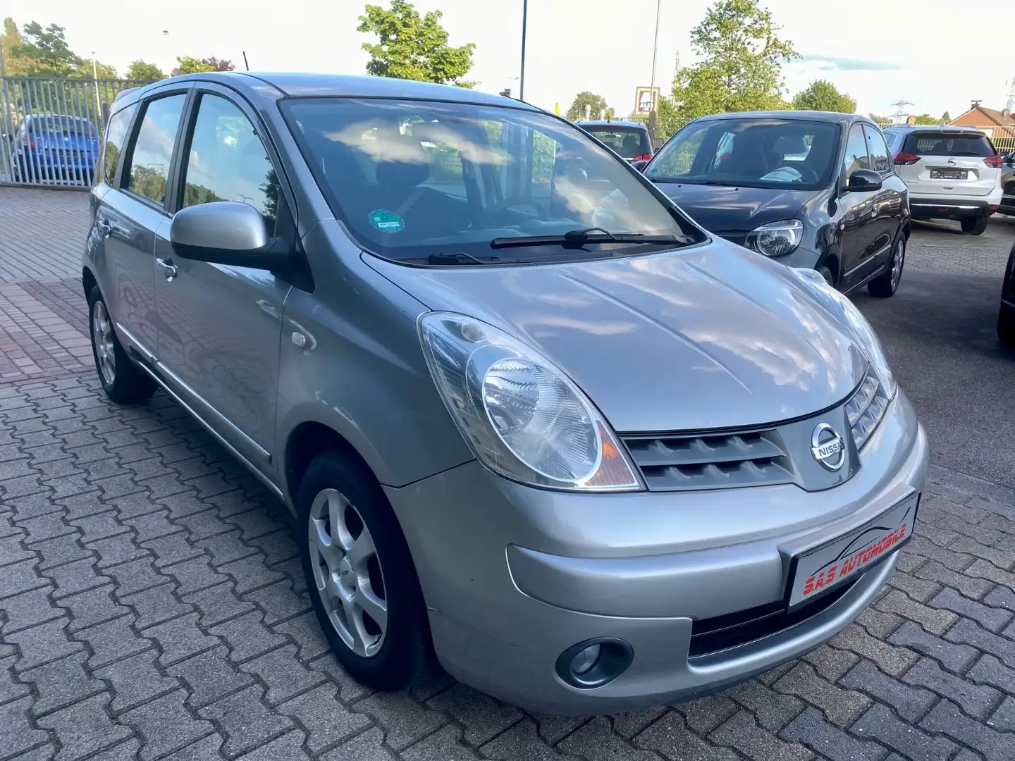 Nissan Note Acenta/ Scheckheftgepflegt/ 2 Hand Argent - 1