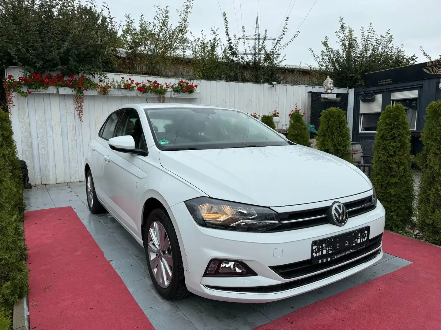 Volkswagen Polo VI Highline Weiß - 1